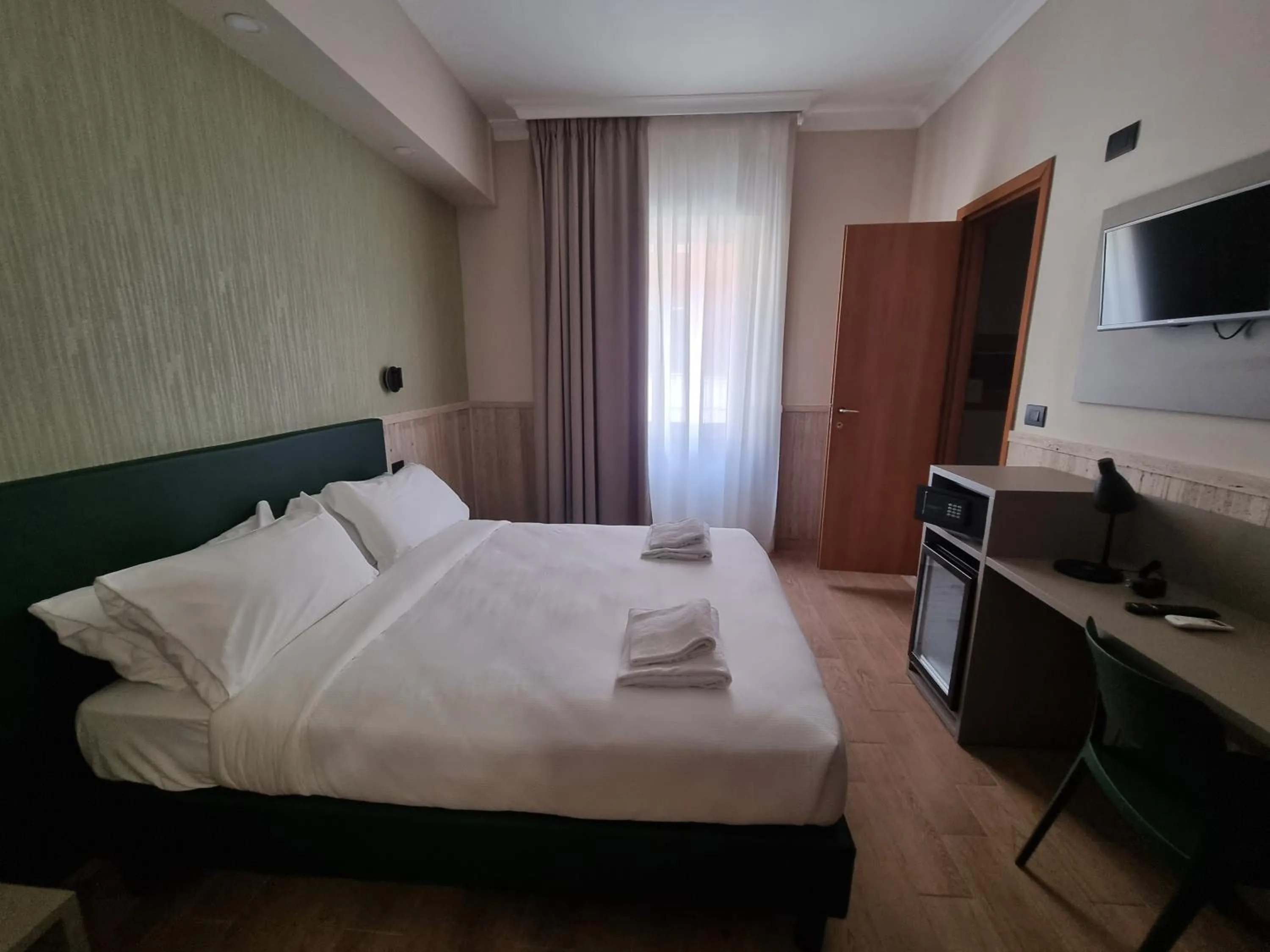 Bed in Hotel Pyramid