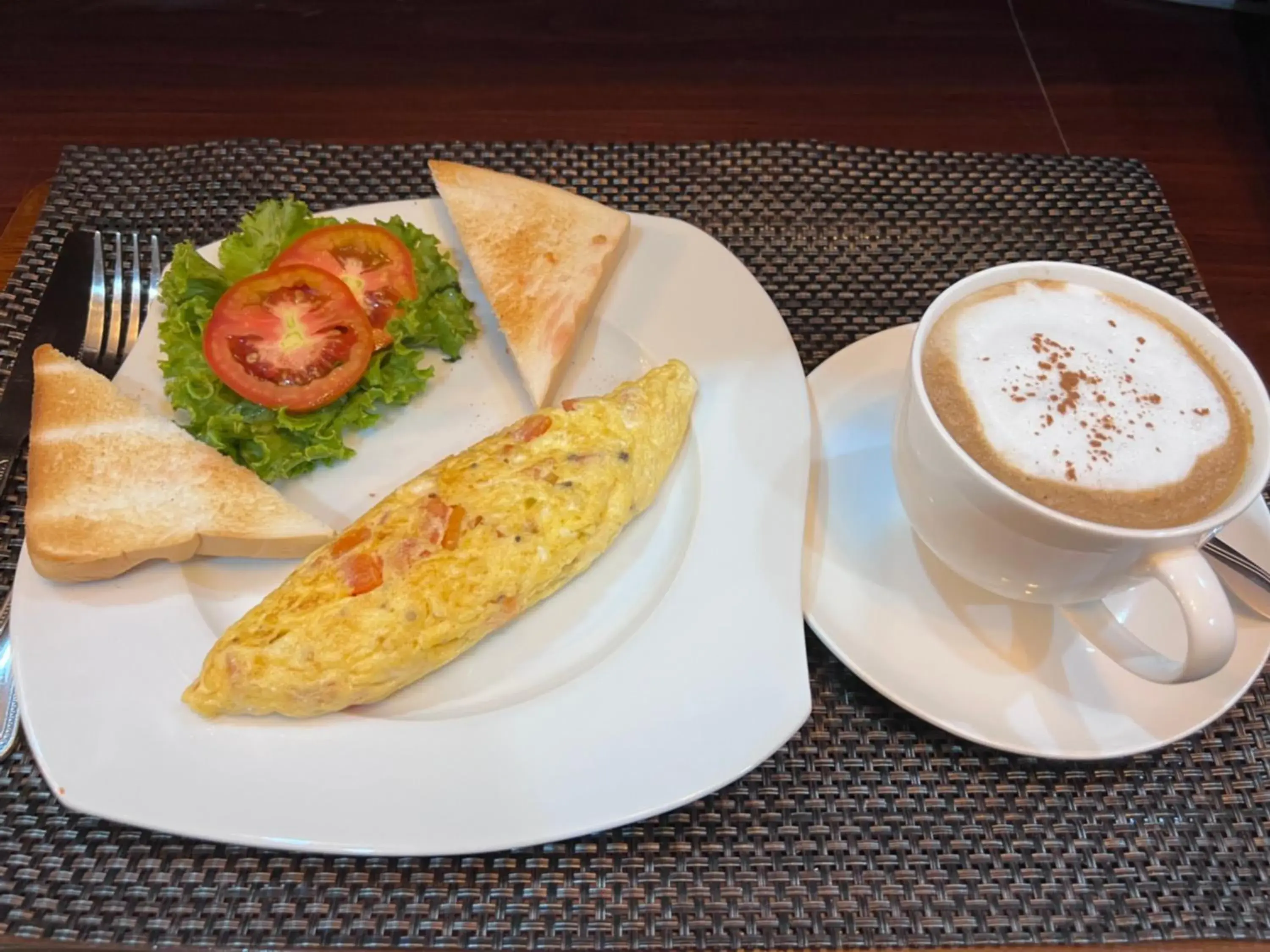 Food and drinks in Nanai 2 Residence Patong Phuket Food and drinks in Nanai 2 Residence Patong Phuket