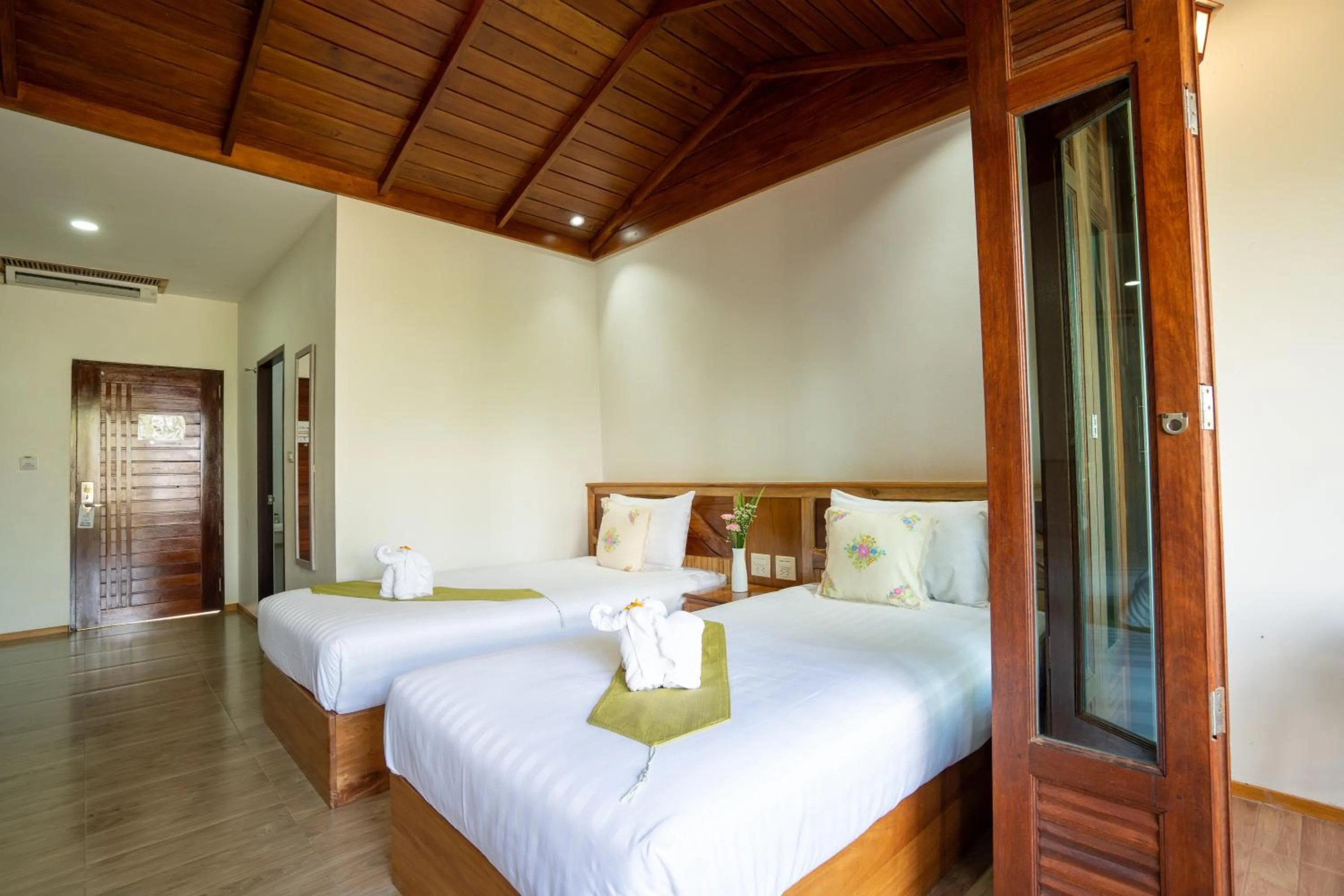 Bed in Merry Spa & Resort