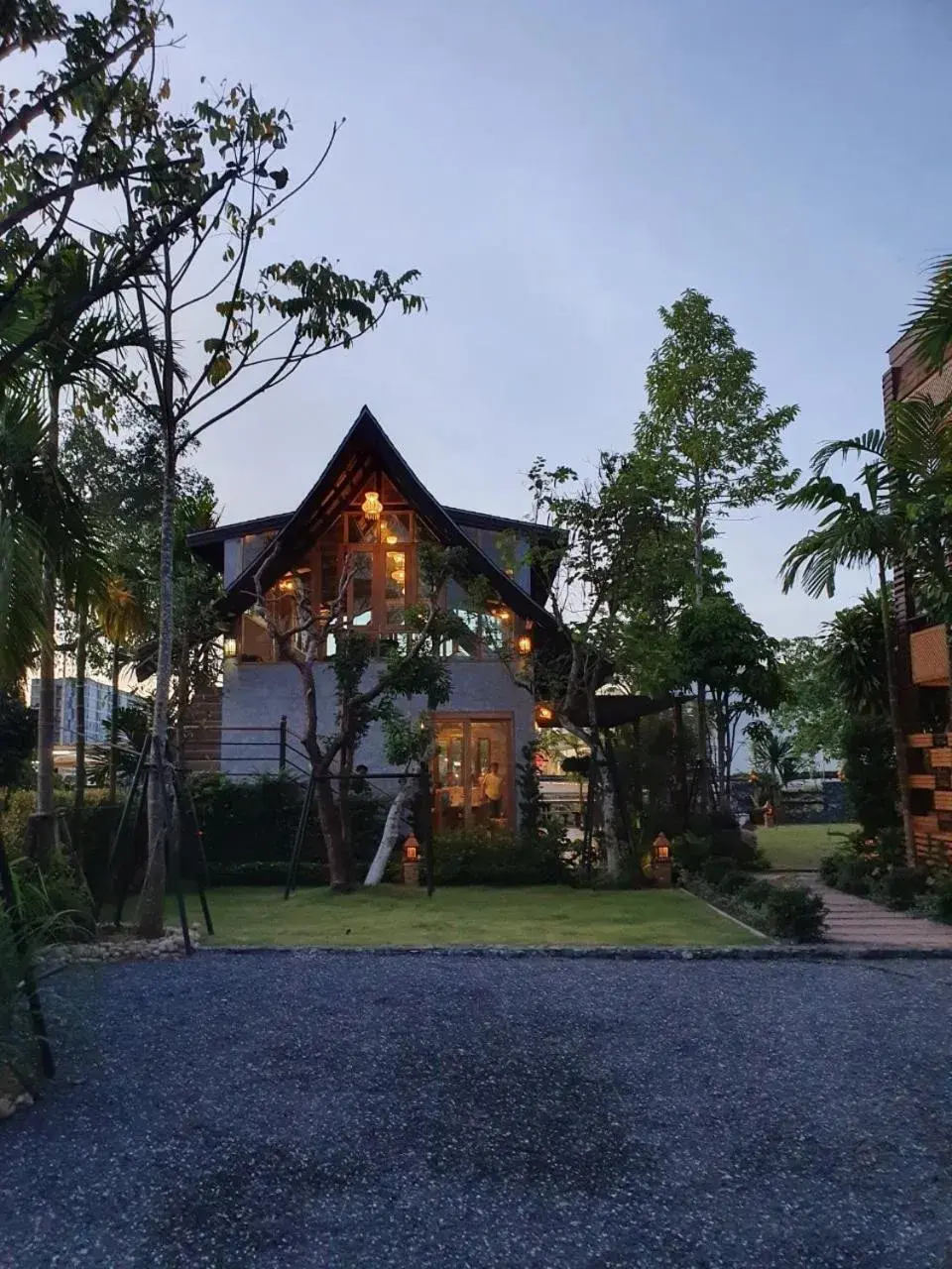 Restaurant/places to eat in Merry Spa & Resort Restaurant/places to eat in Merry Spa & Resort