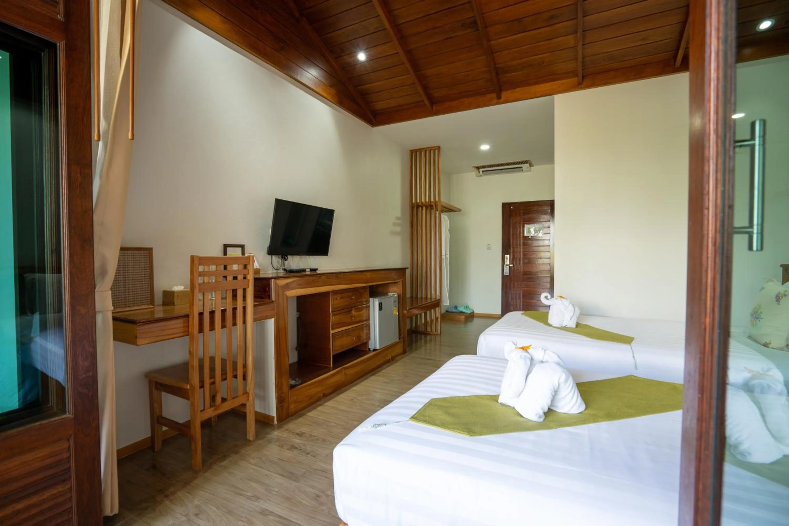 Bed in Merry Spa & Resort