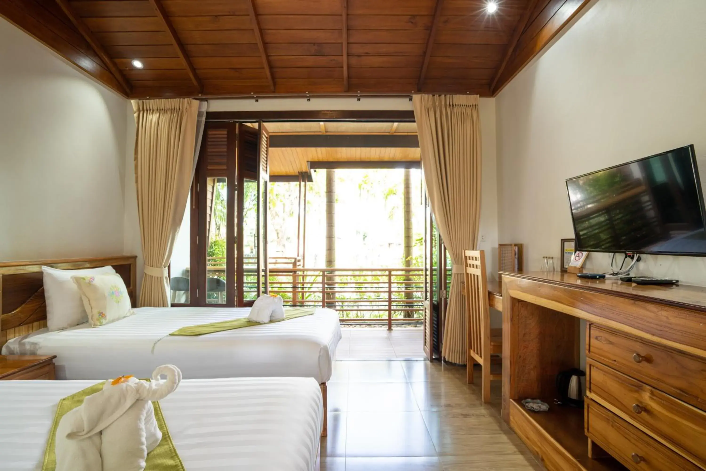 Bed in Merry Spa & Resort Bed in Merry Spa & Resort