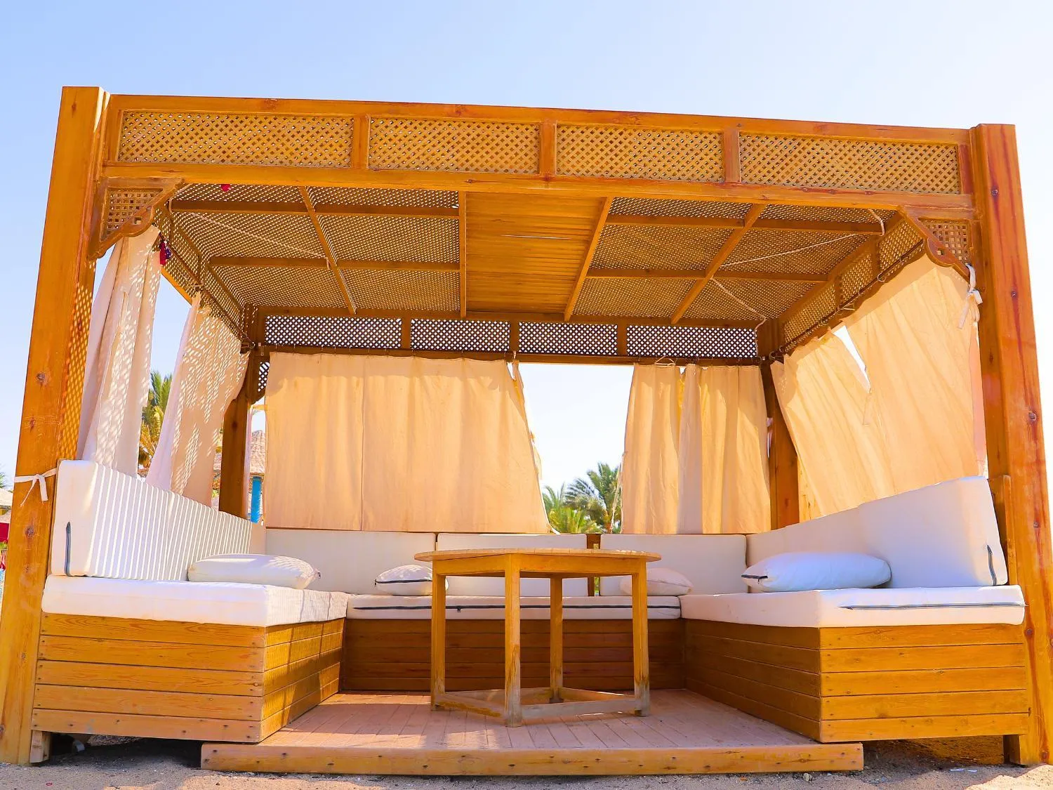 sunbed, Bed in Utopia Beach Club