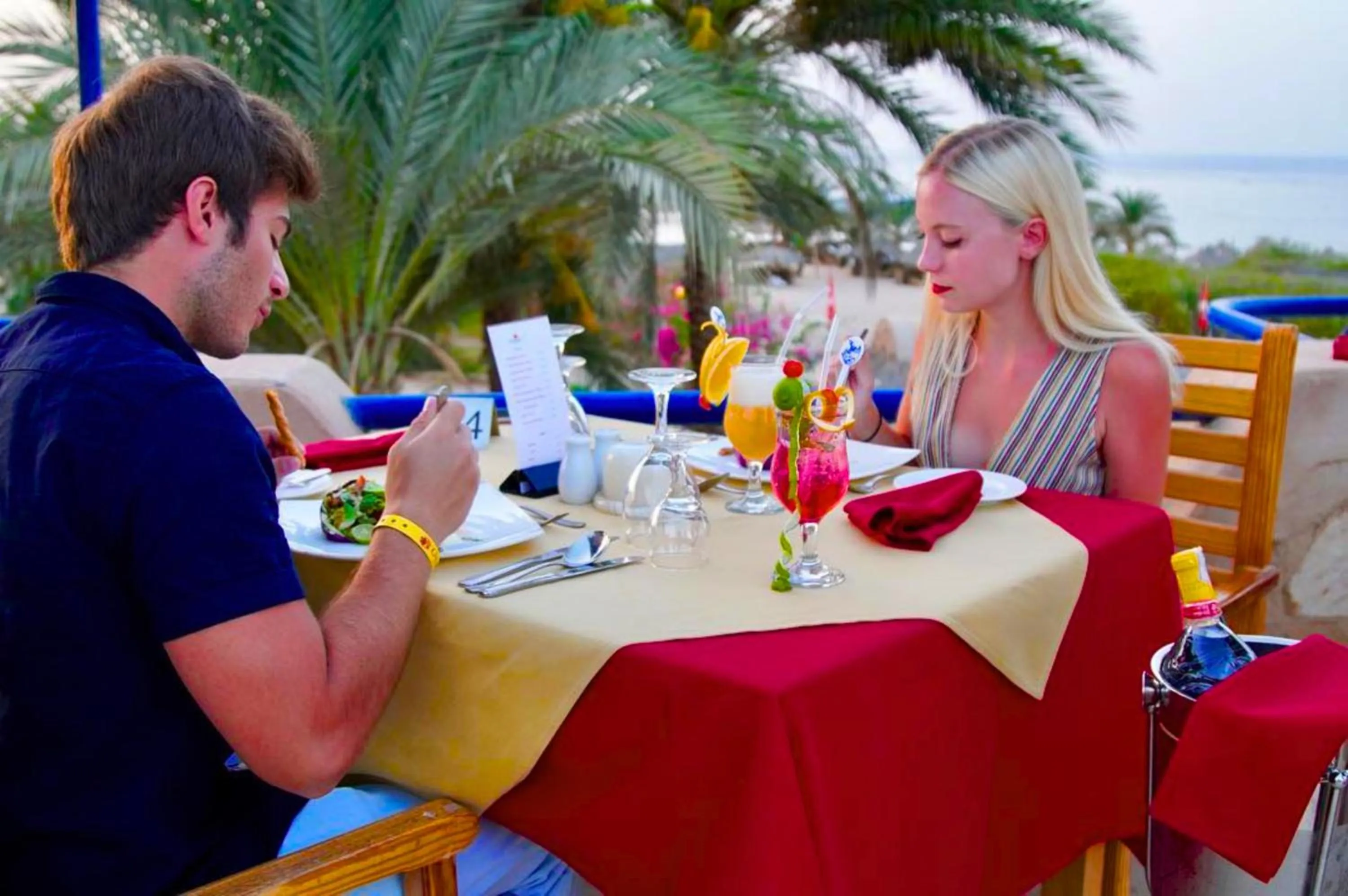 Restaurant/places to eat in Utopia Beach Club