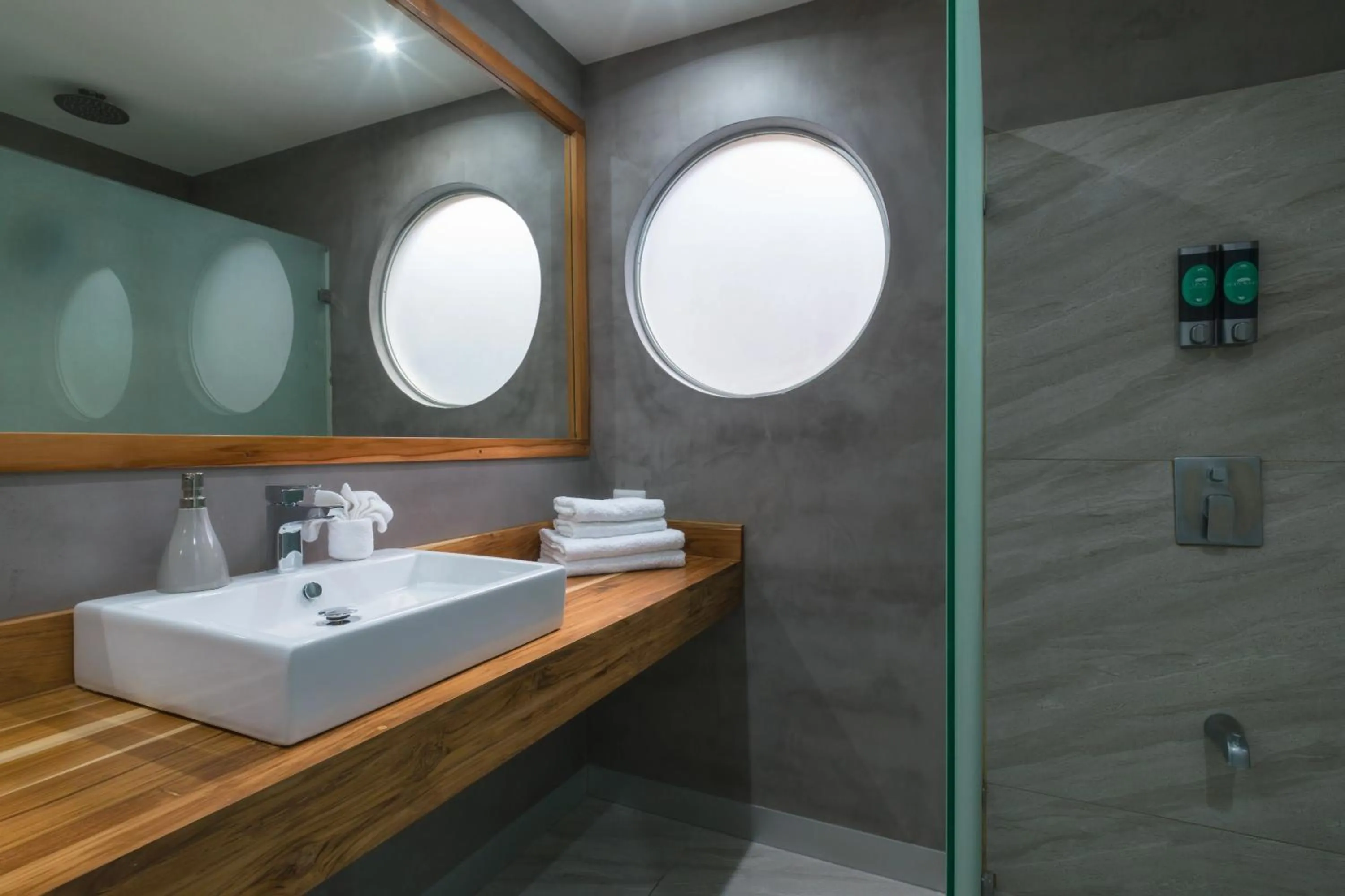 Bathroom in Tamarindo Bay Boutique Hotel, Apartments & Suites