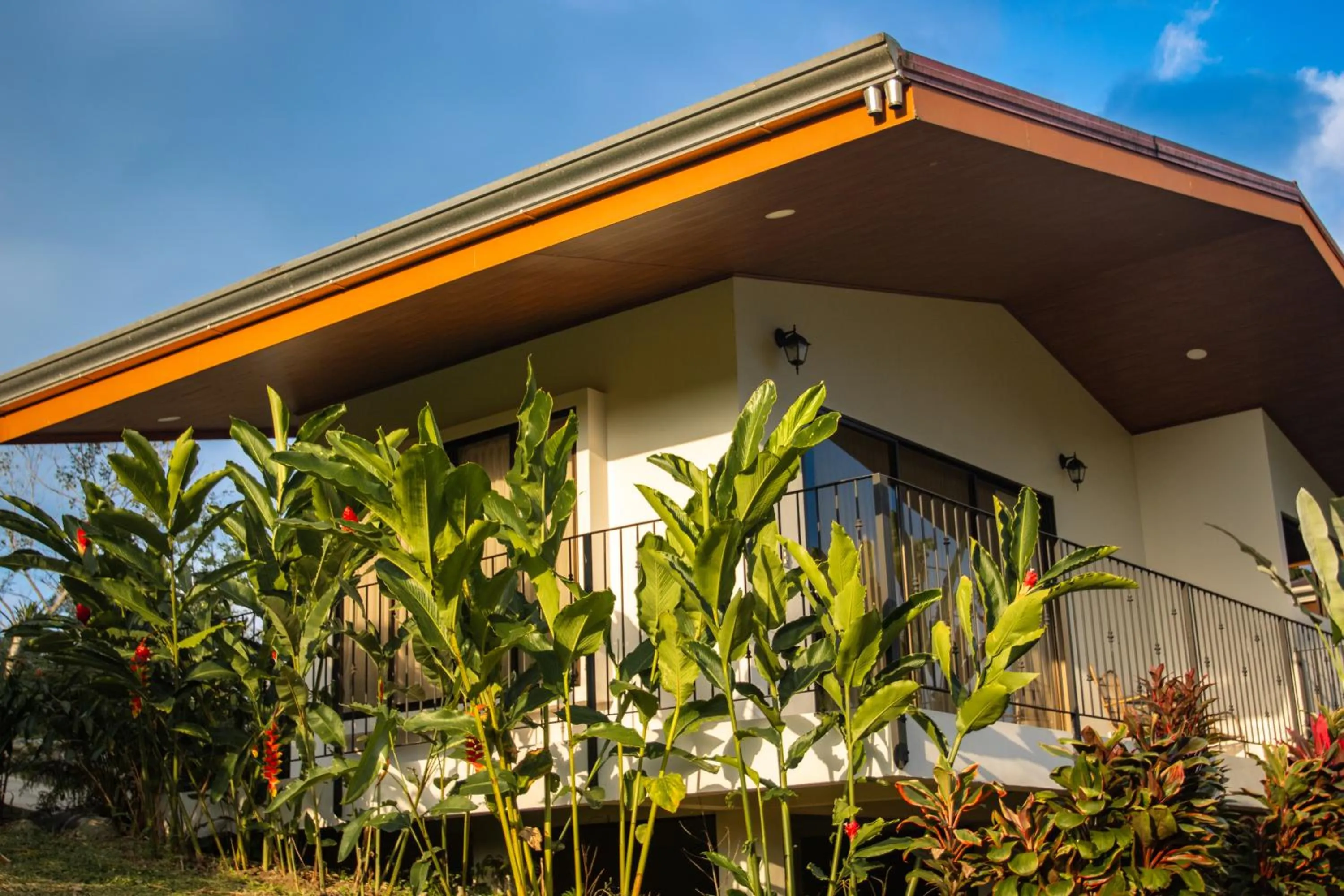 Garden in Miradas Arenal Hotel & Hotsprings