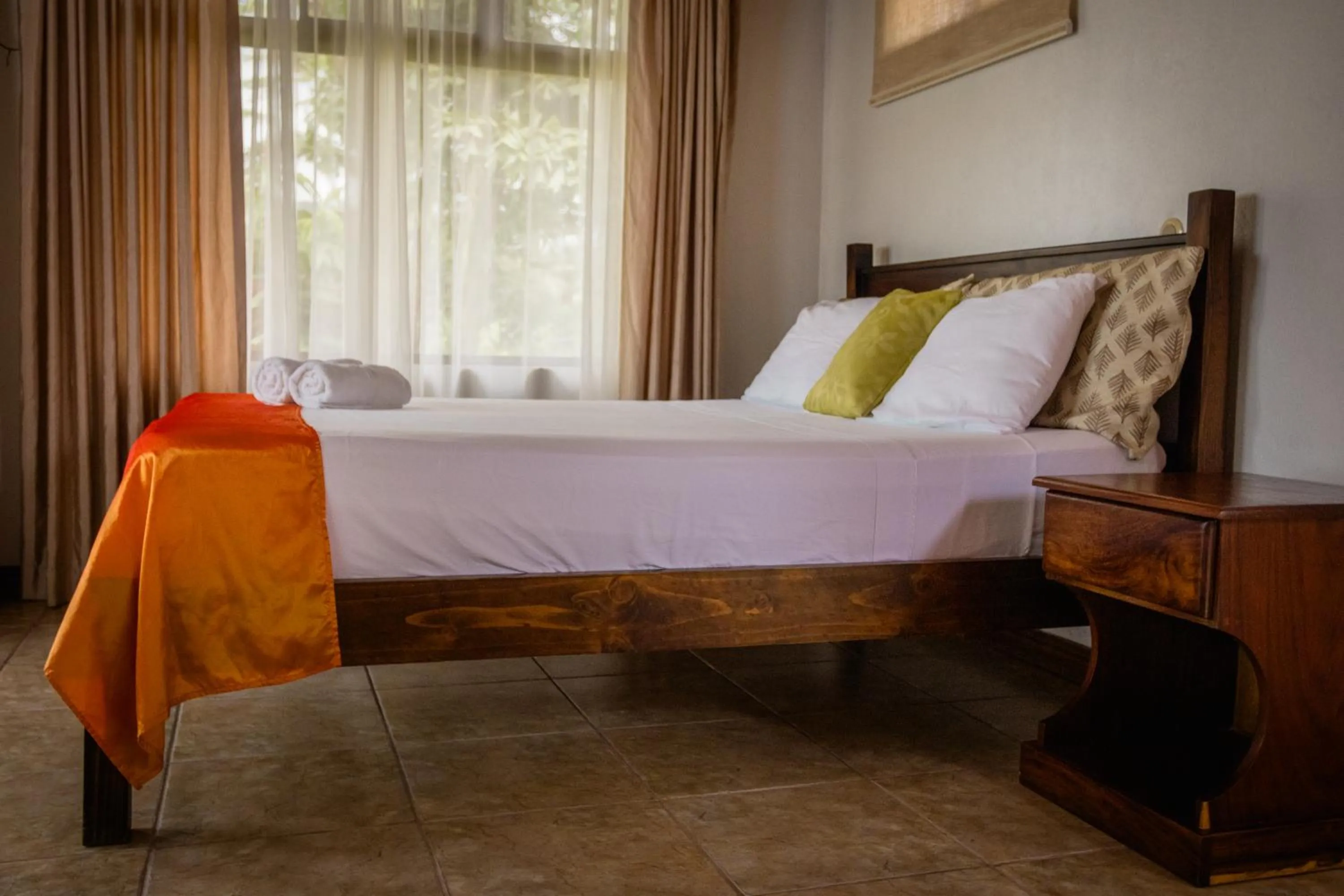 Bed in Miradas Arenal Hotel & Hotsprings