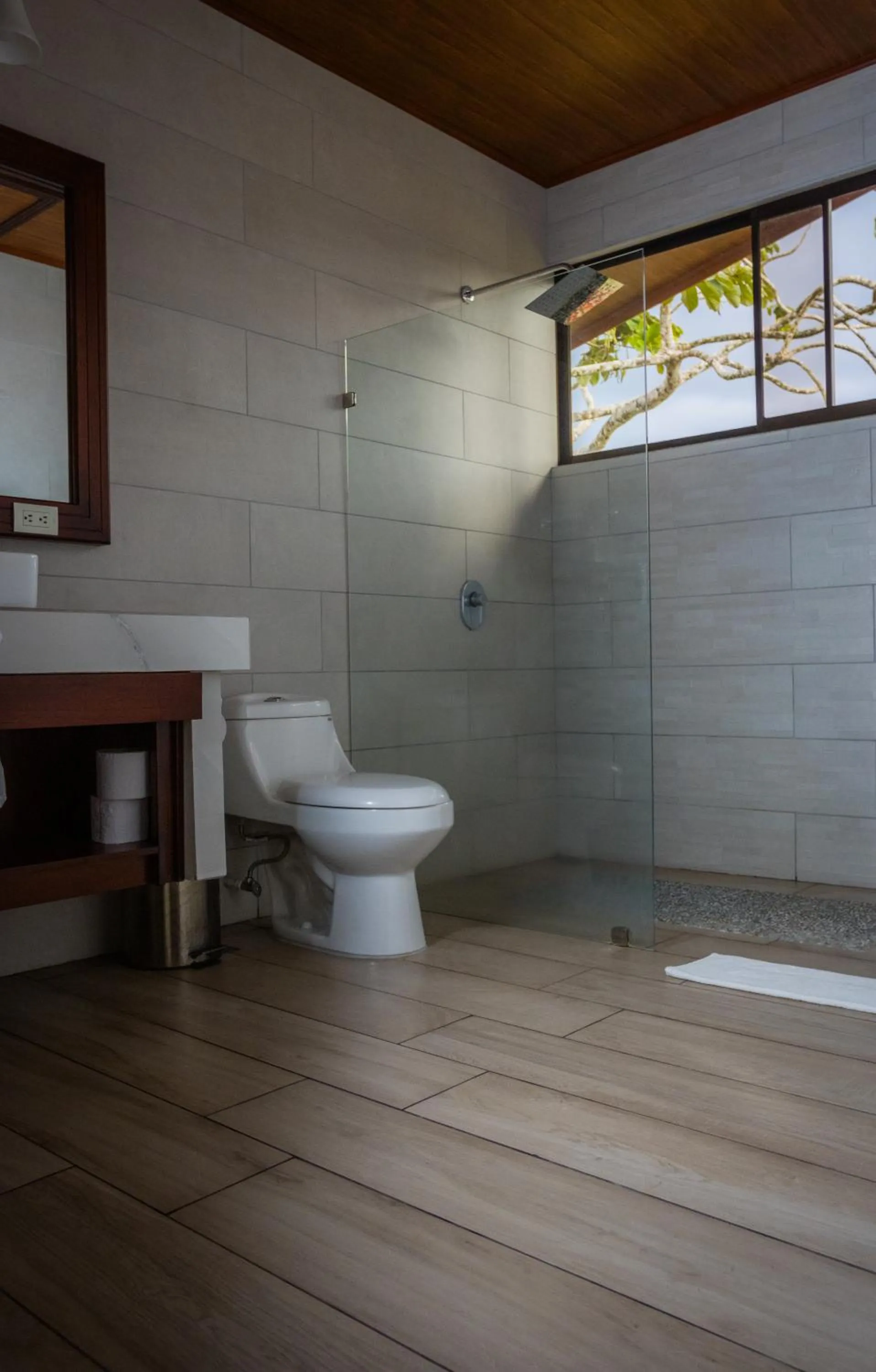 Bathroom in Miradas Arenal Hotel & Hotsprings