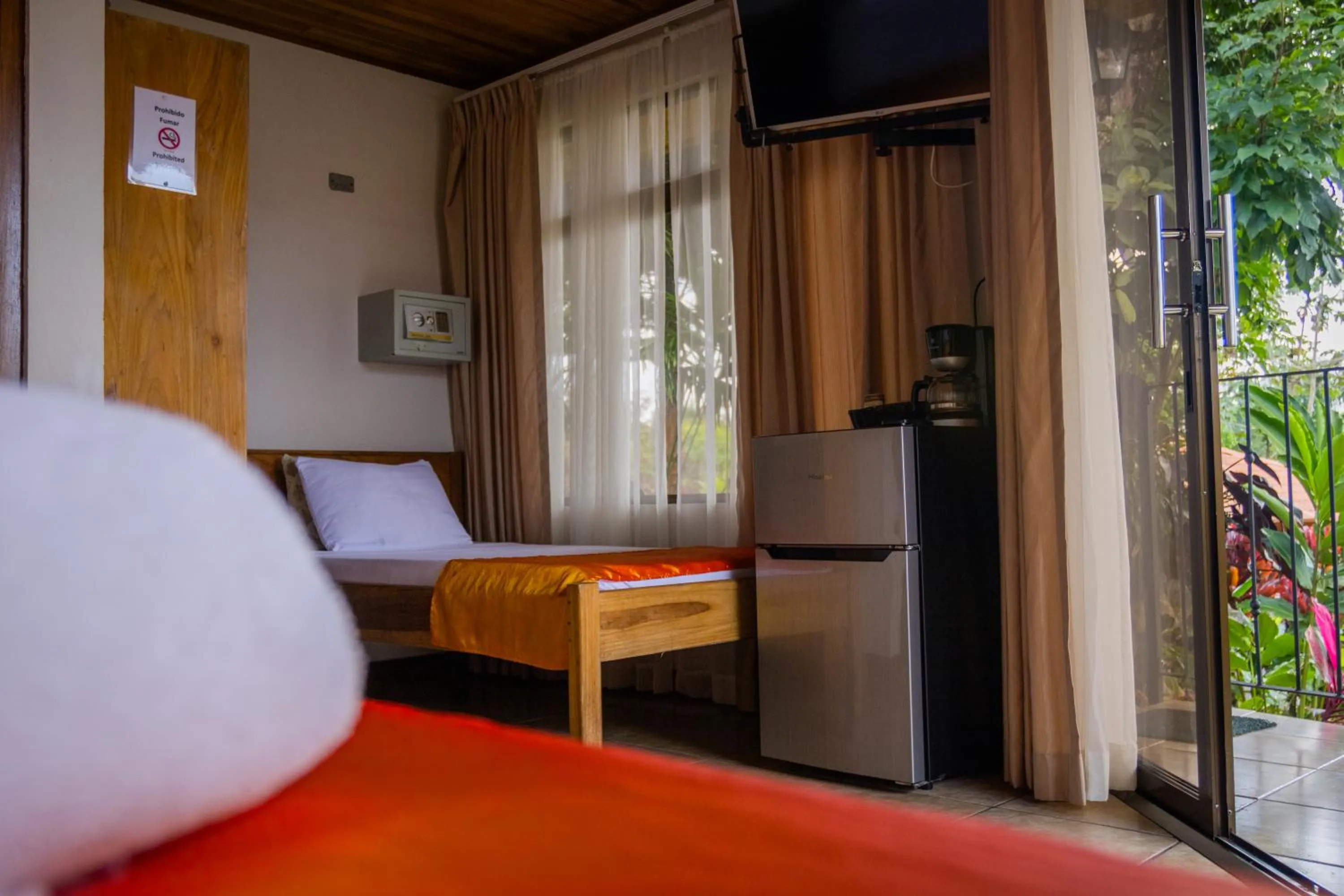 Bed in Miradas Arenal Hotel & Hotsprings