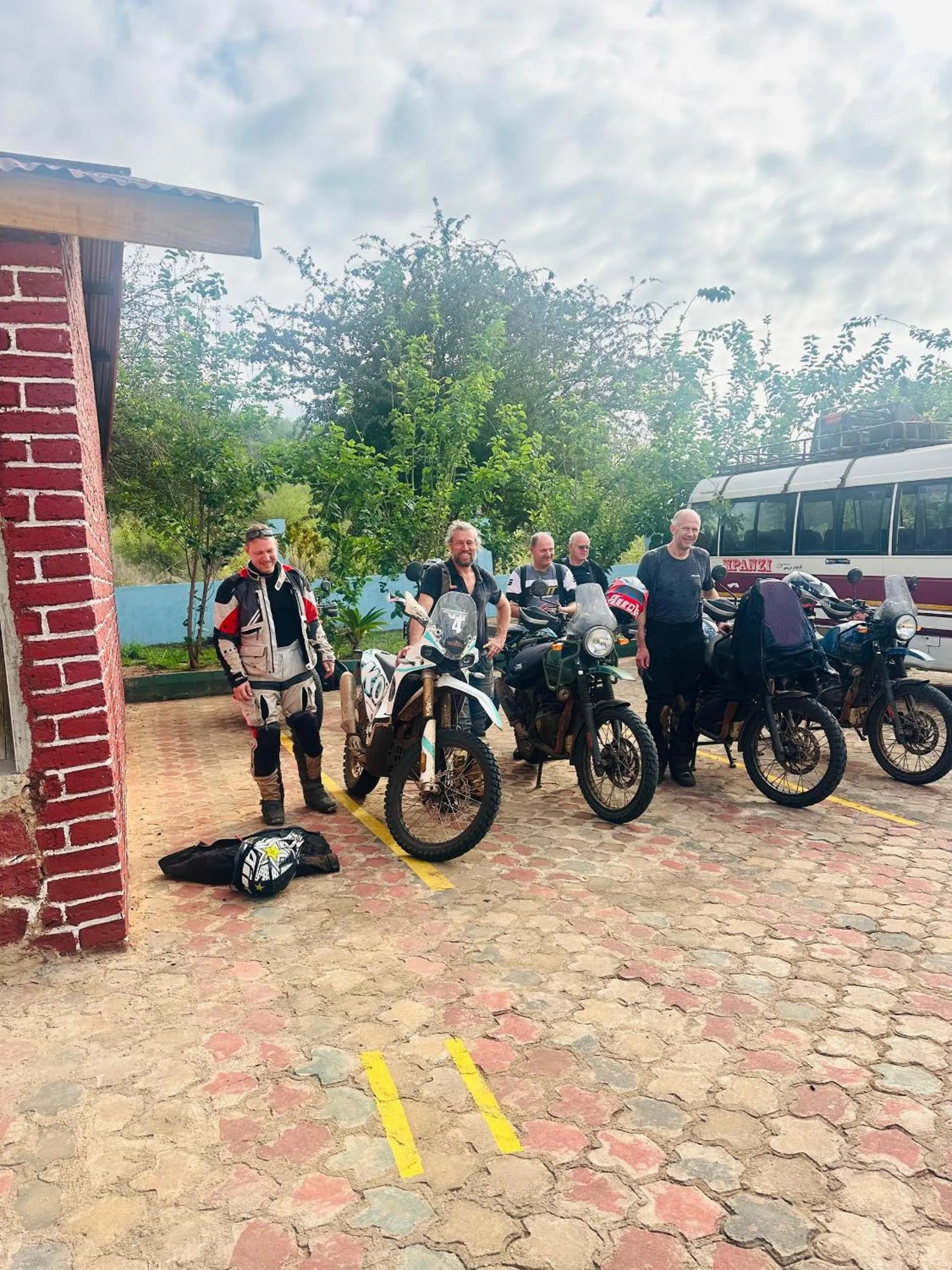 Parking in Mkomazi Hotels and Camps