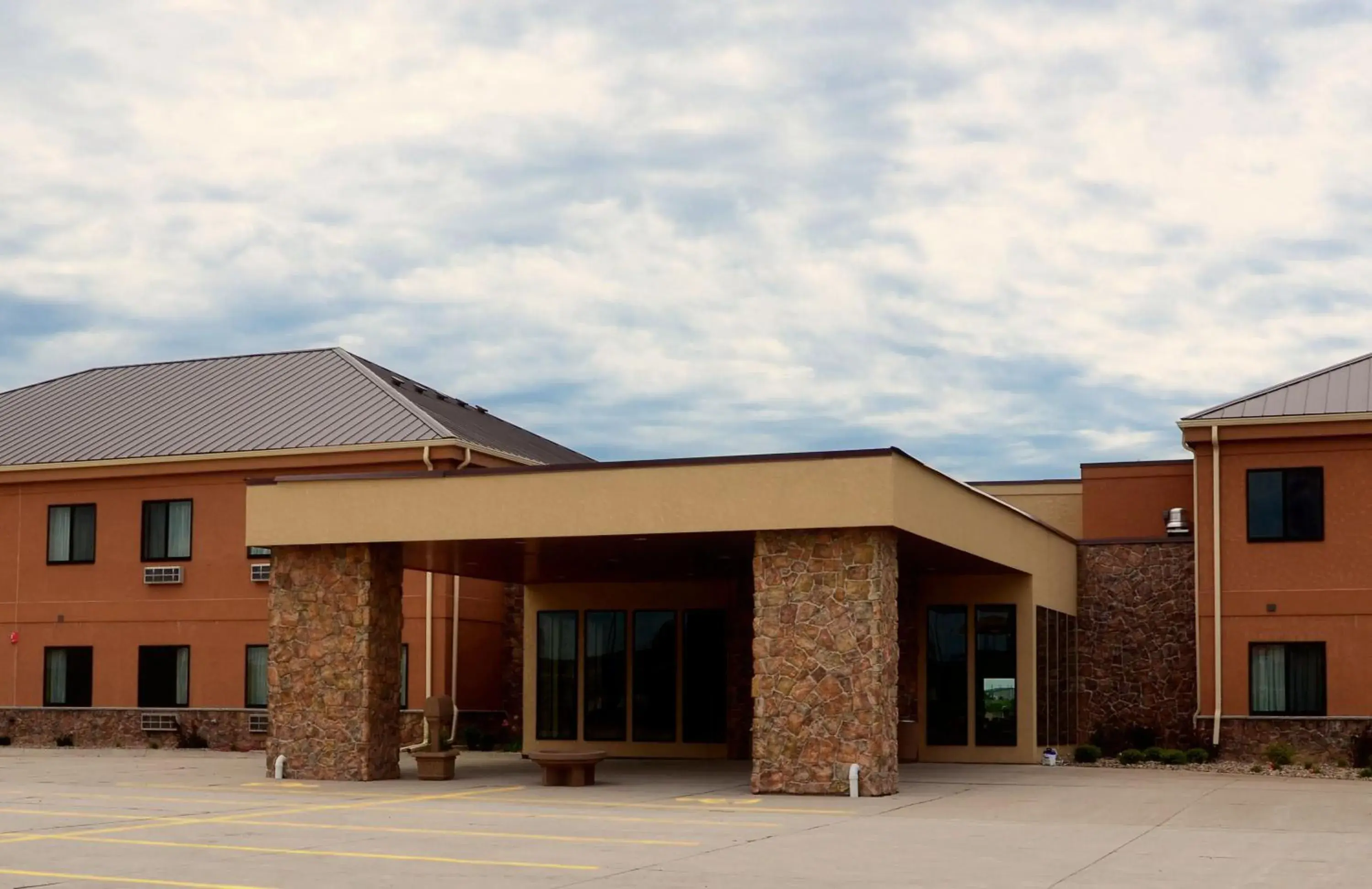 Facade/entrance in Cobblestone Inn & Suites - Newton Facade/entrance in Cobblestone Inn & Suites - Newton