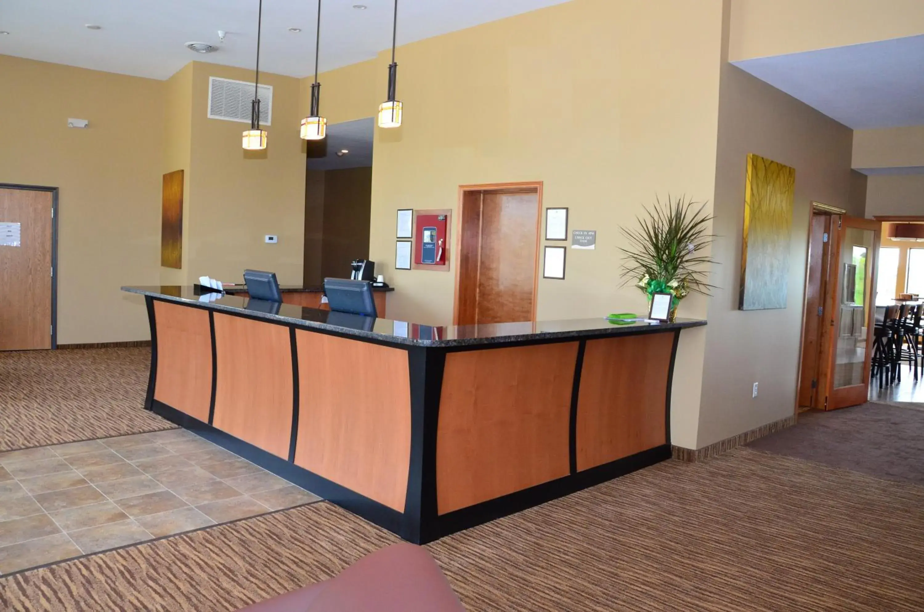 Lobby or reception in Cobblestone Inn & Suites - Newton Lobby or reception in Cobblestone Inn & Suites - Newton