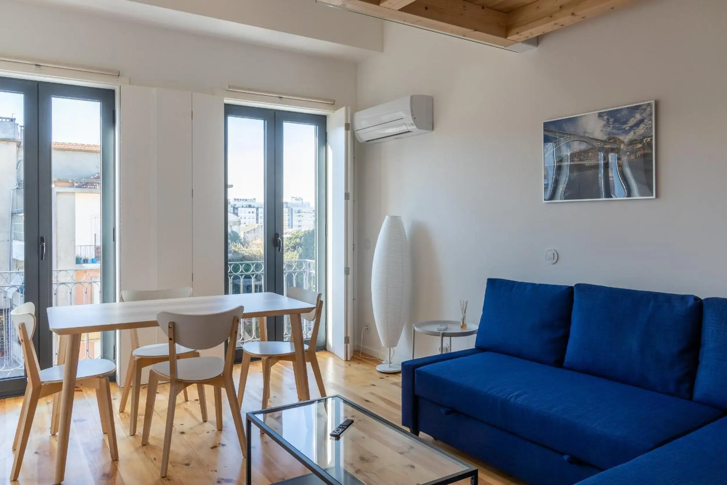 Alvaro's Charming Loft | AC Alvaro's Charming Loft | AC
