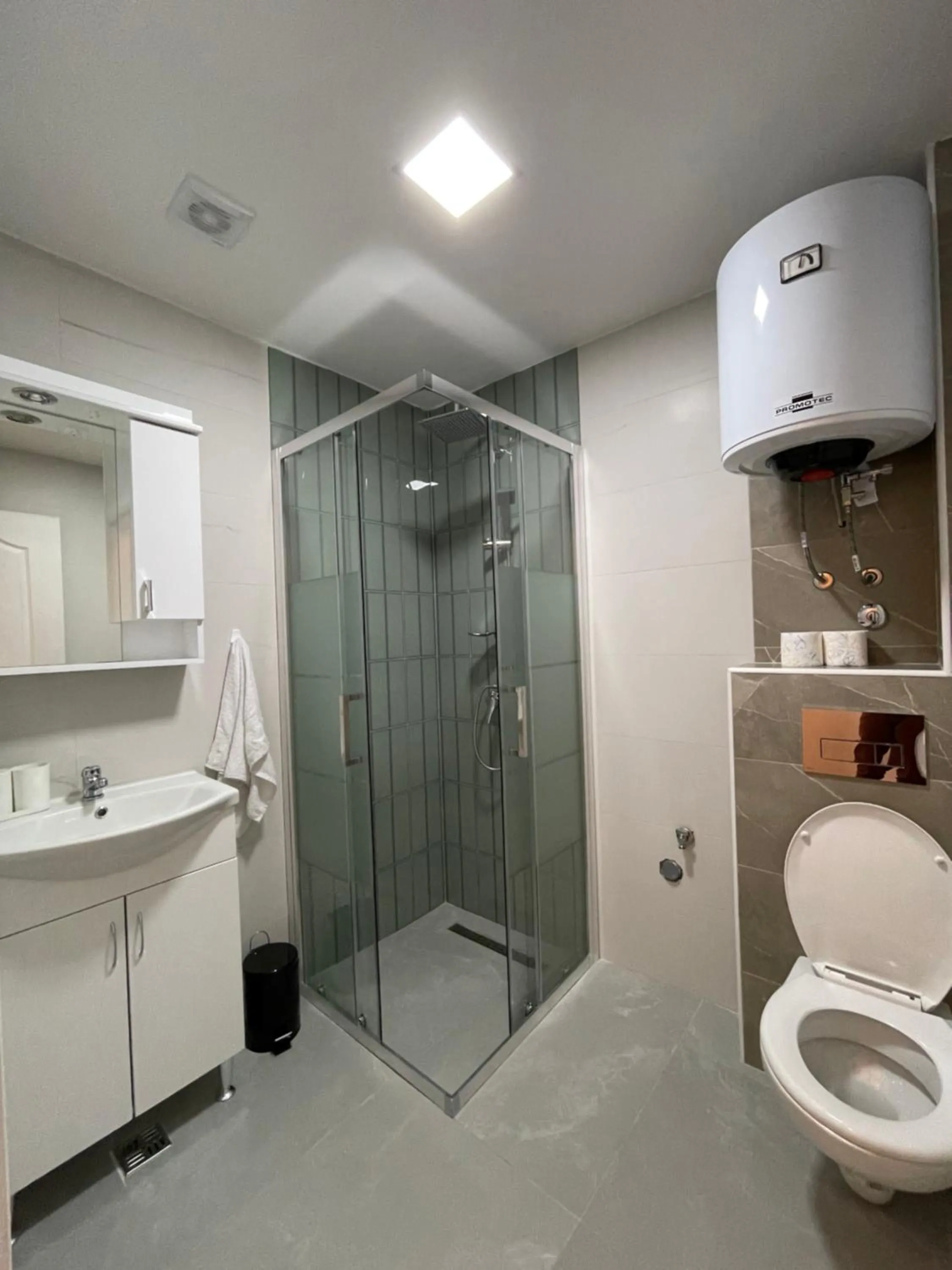 Bathroom in Apartmani Žabljak Hills