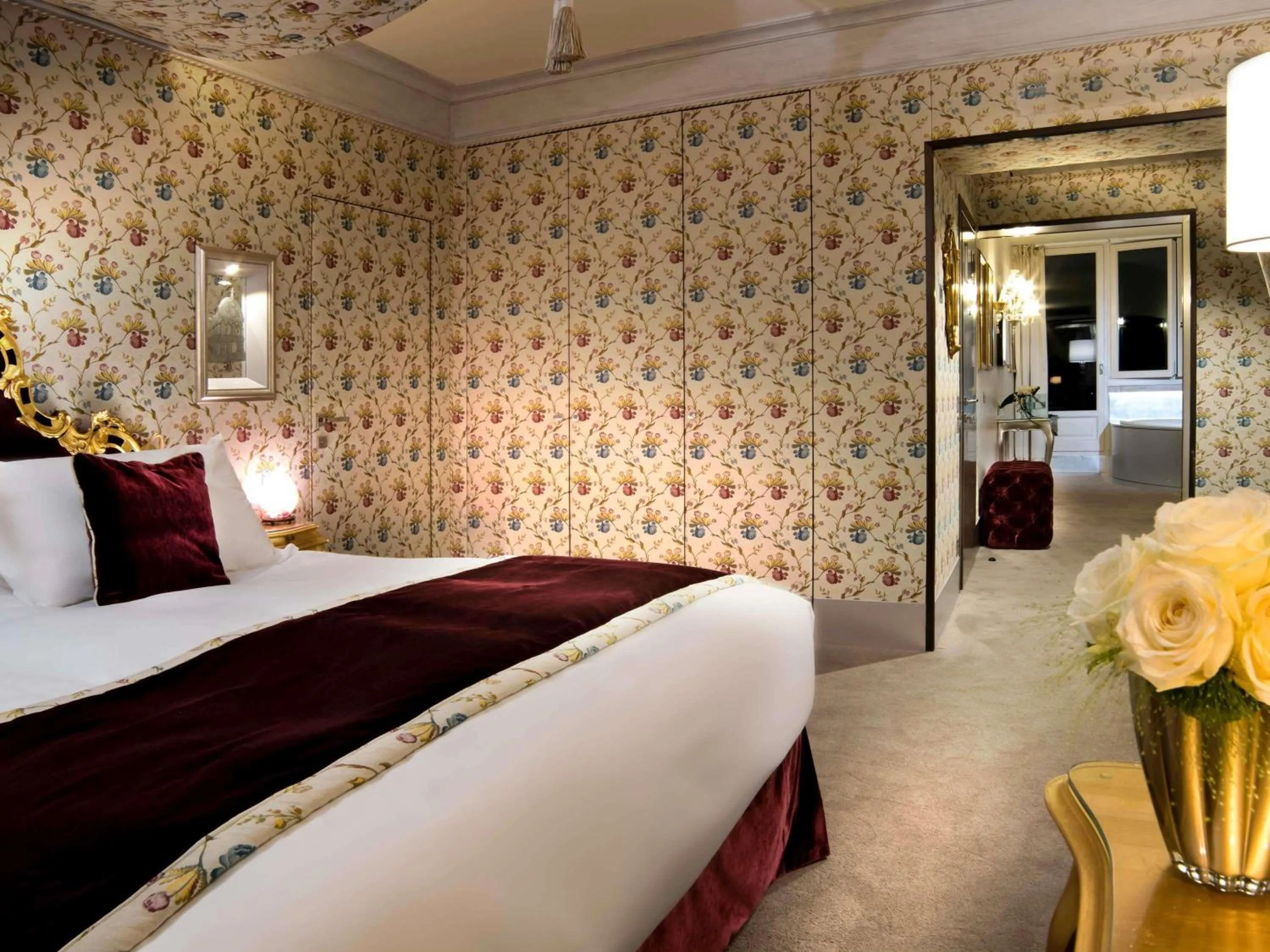 Bedroom, Bed in Papadopoli Hotel Venezia - MGallery Collection
