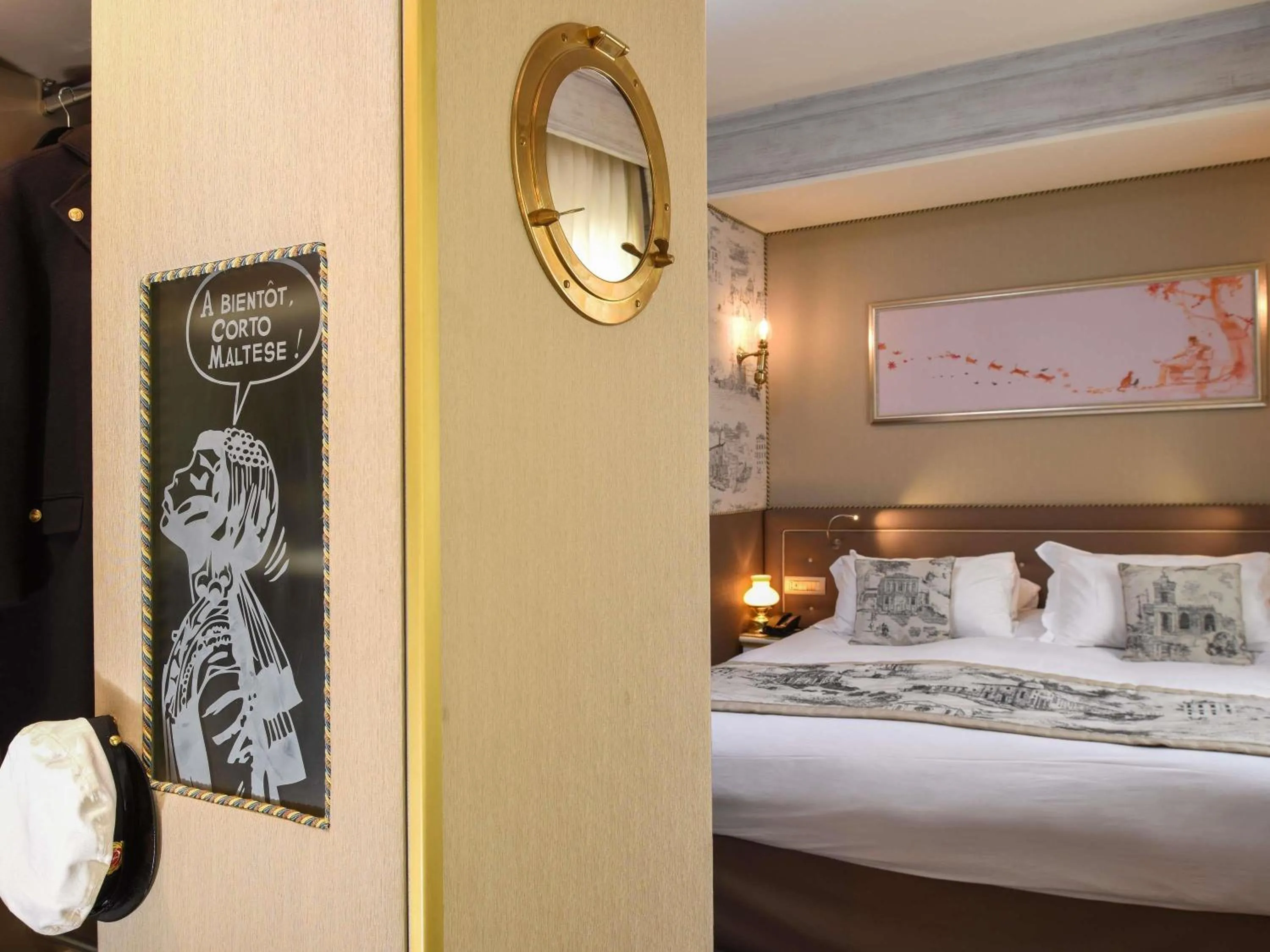 Bedroom, Bed in Papadopoli Hotel Venezia - MGallery Collection