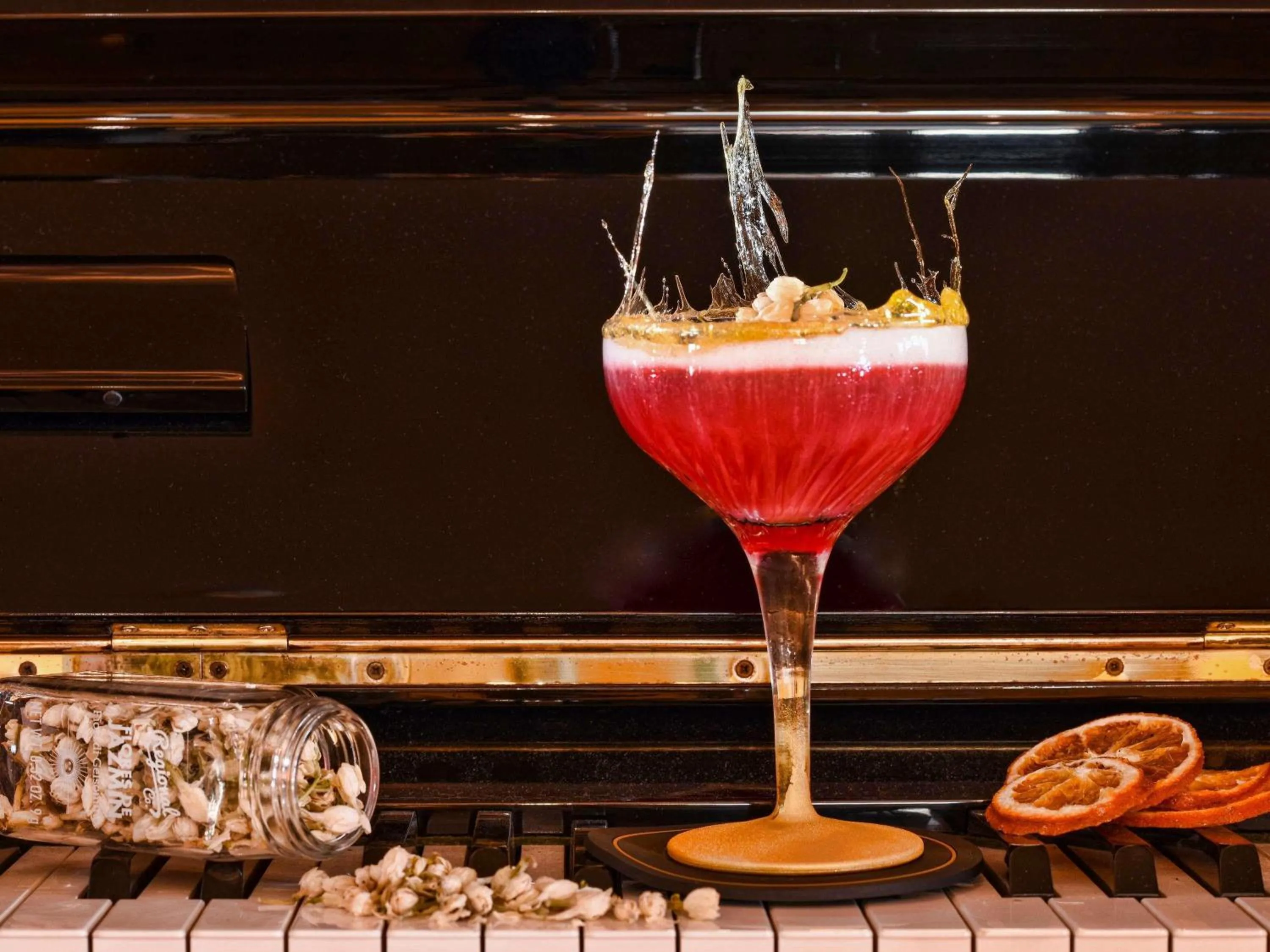 Lounge or bar in Papadopoli Hotel Venezia - MGallery Collection