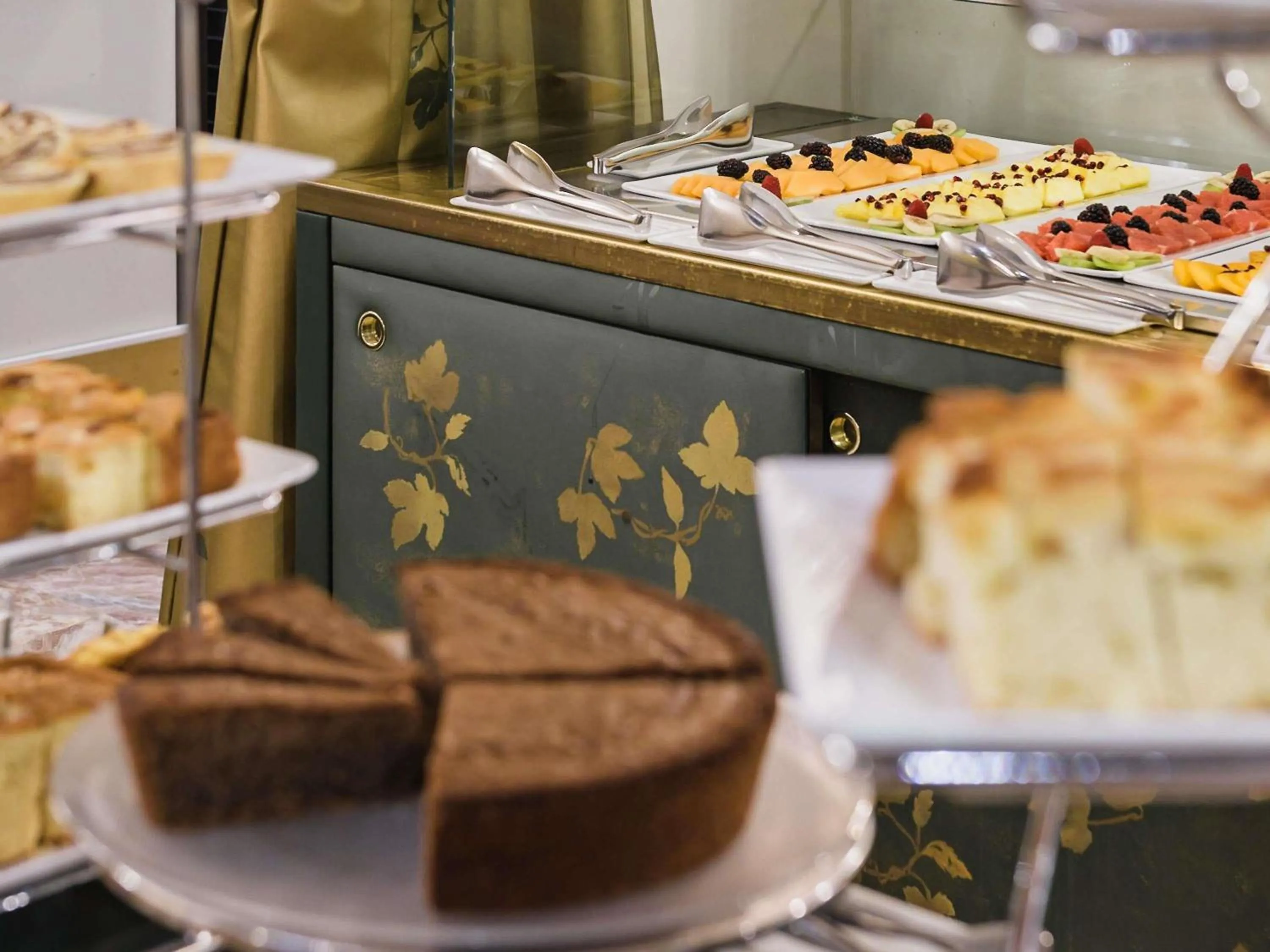 Breakfast in Papadopoli Hotel Venezia - MGallery Collection