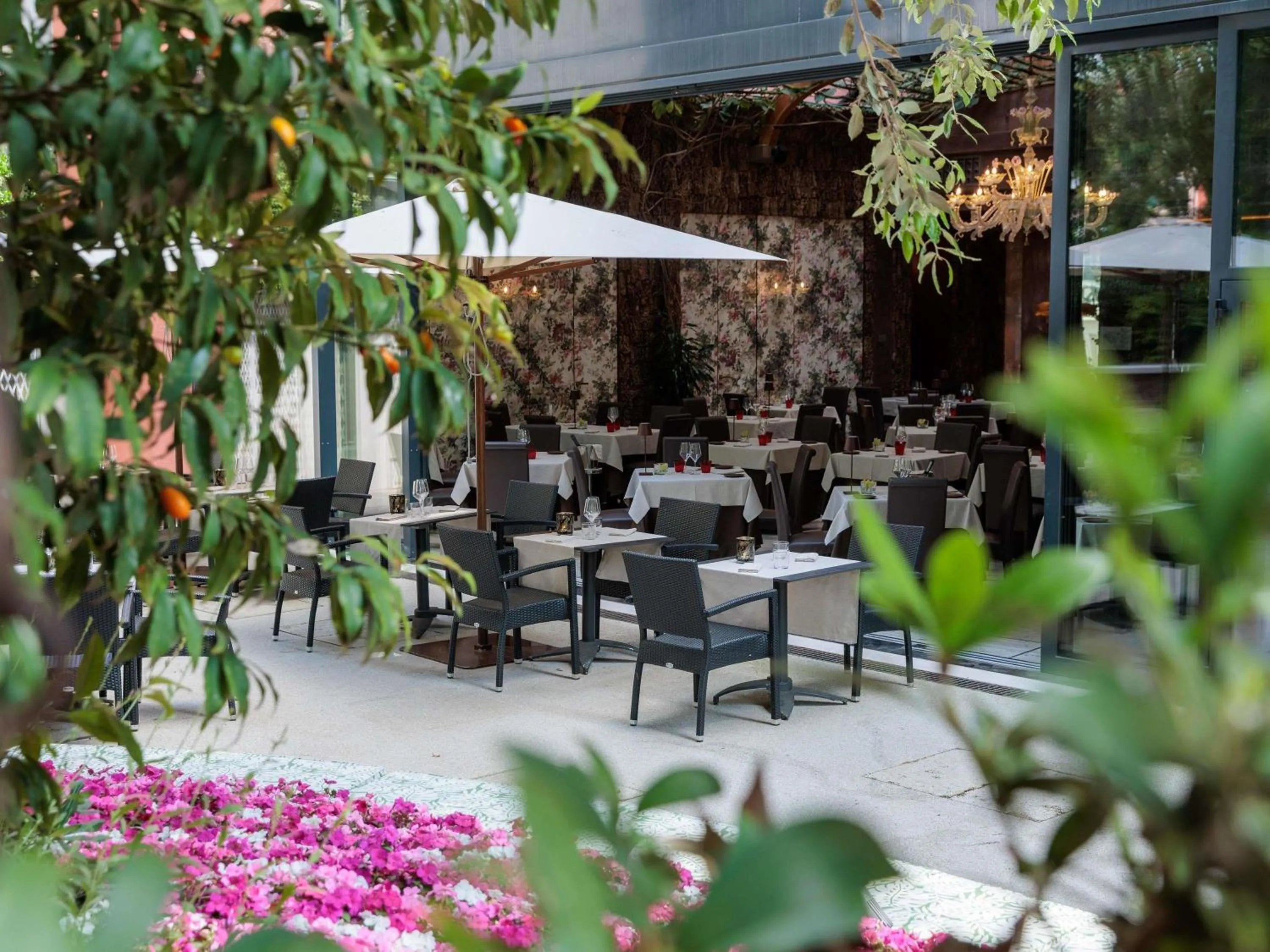 Property building in Papadopoli Hotel Venezia - MGallery Collection