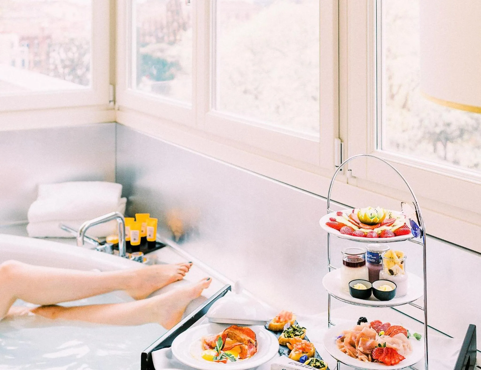 Bath in Papadopoli Hotel Venezia - MGallery Collection