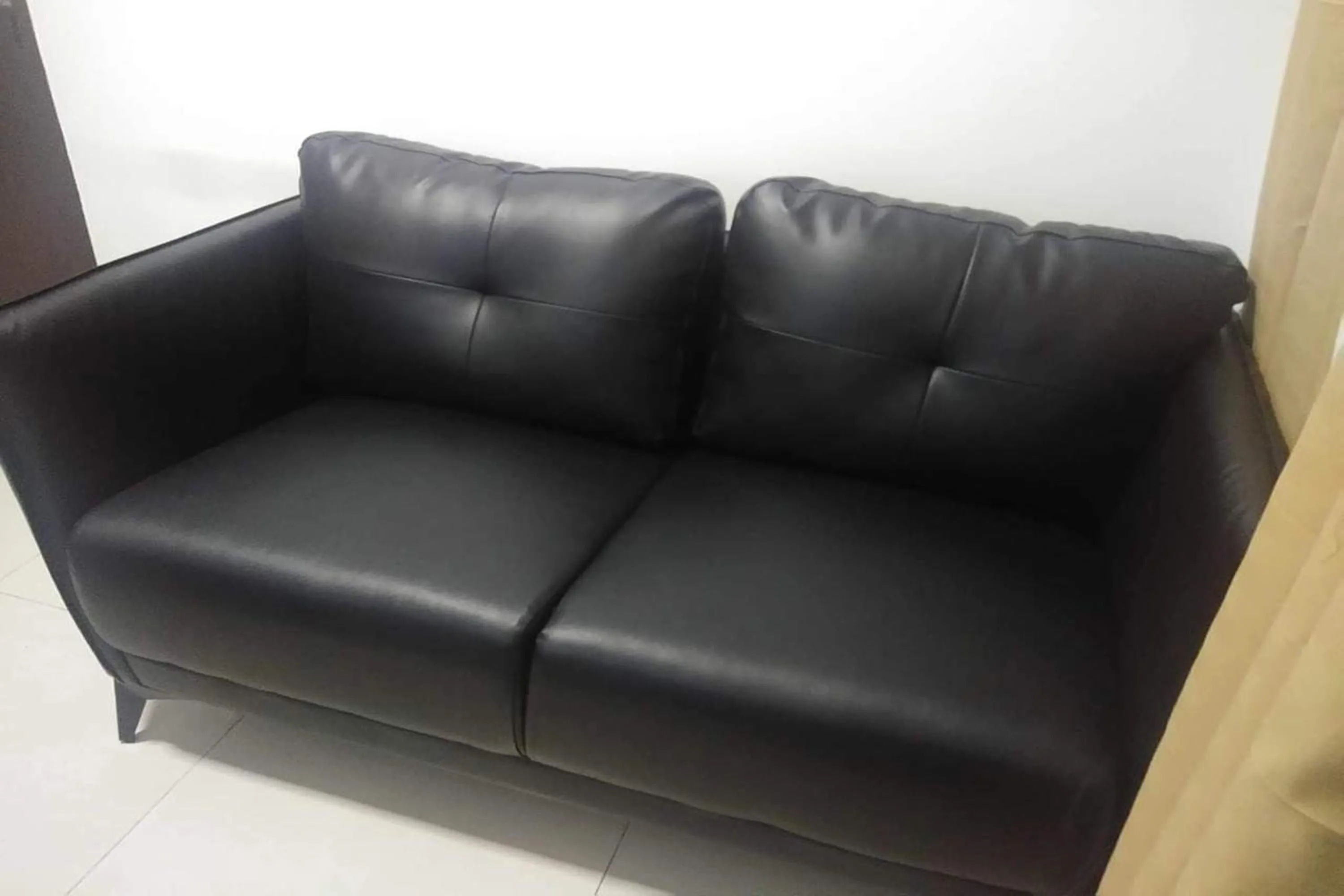 Seating area in Krystal Claine Homestay-BURNHAM HILL