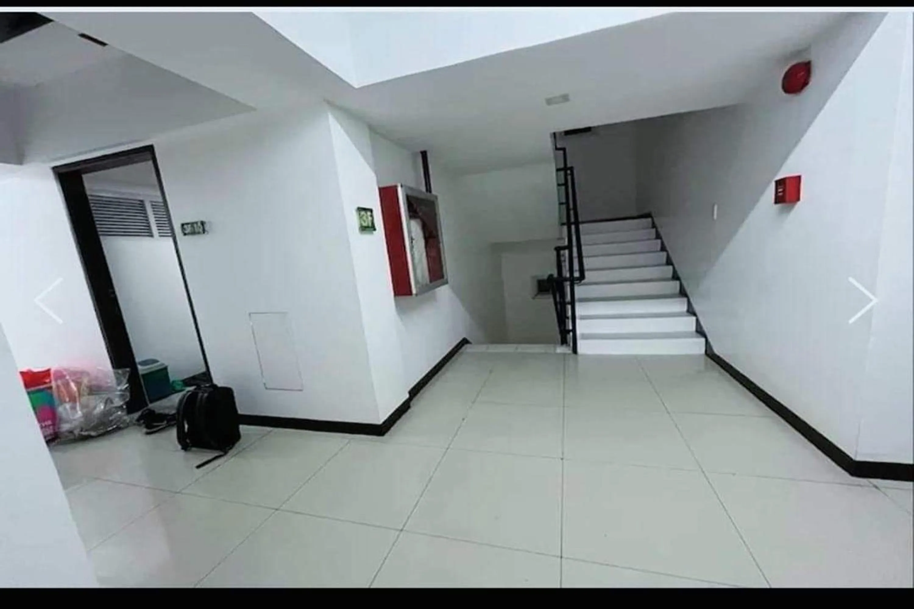 Decorative detail in Krystal Claine Homestay-BURNHAM HILL