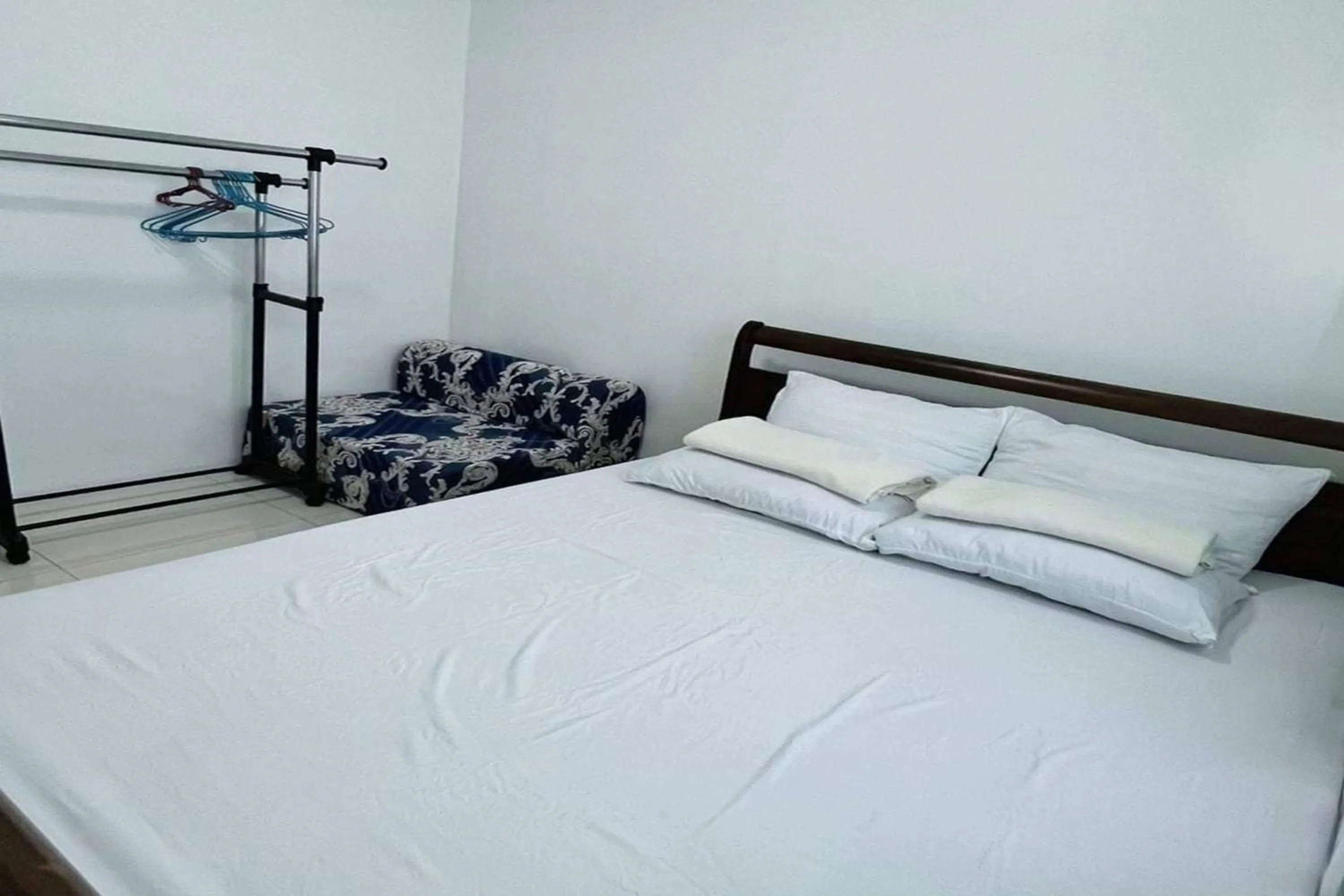 Bed in Krystal Claine Homestay-BURNHAM HILL