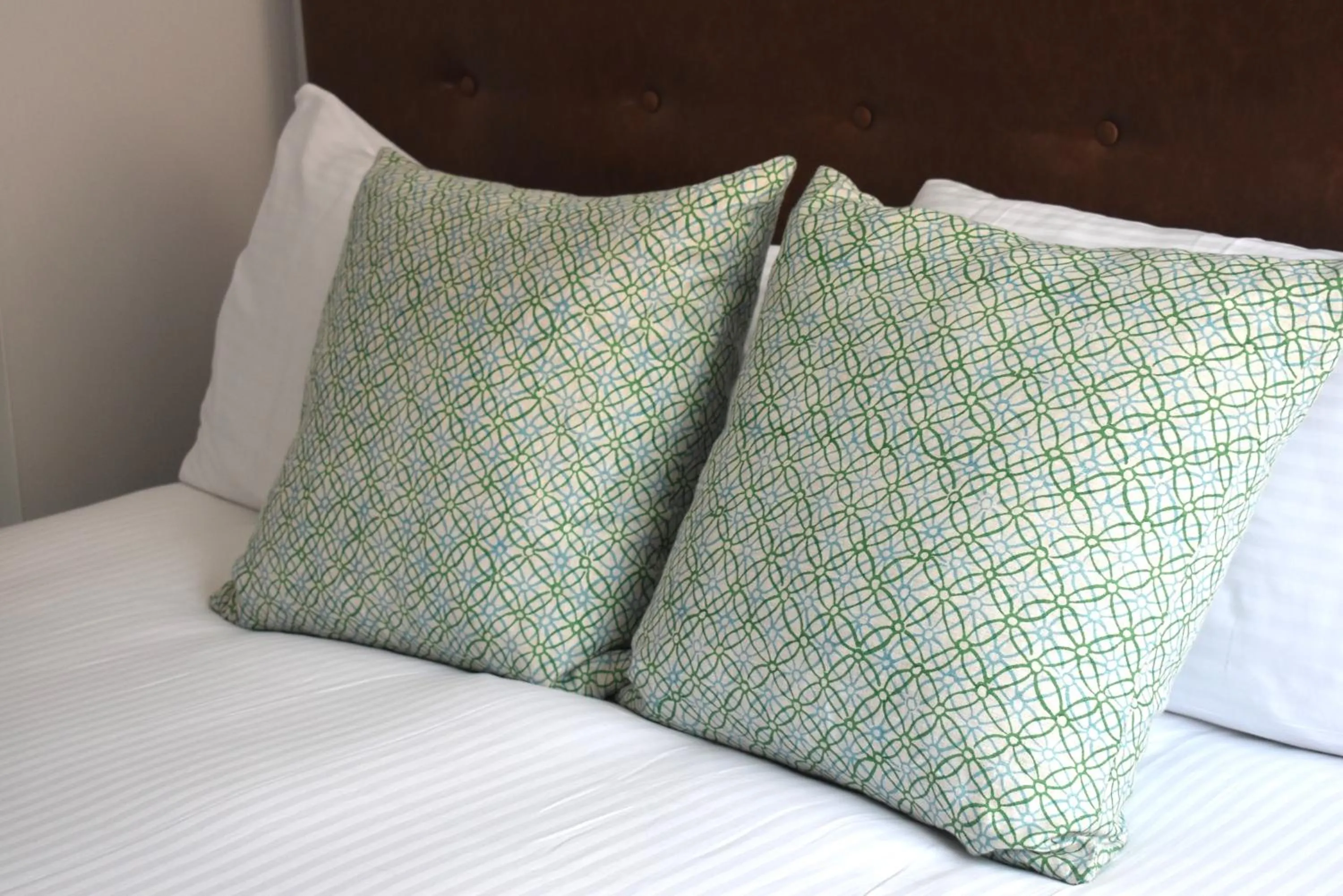 Bed in Bondi 38 Serviced Apartments