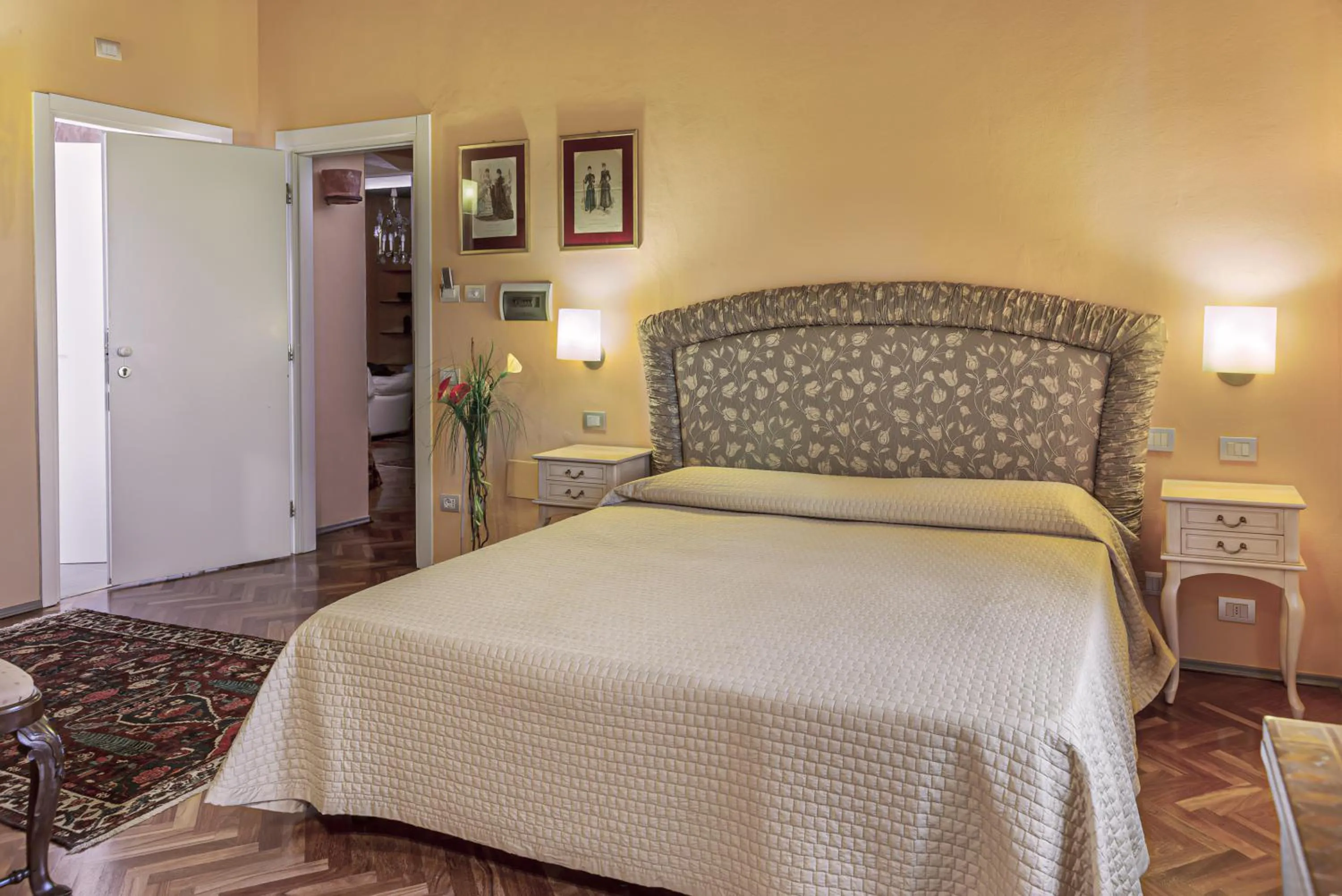 Bedroom in Hotel Villa Volpi