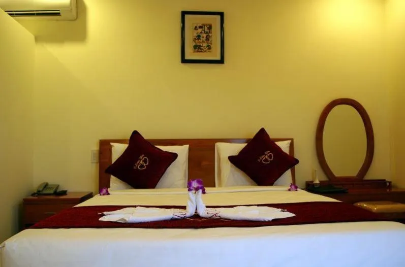 Bed in Ha Phuong Mui Ne Hotel