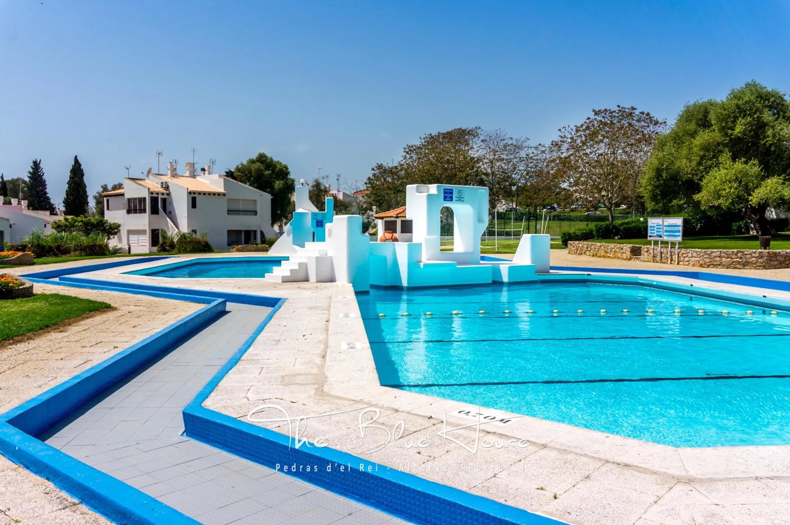 Swimming pool in The Blue House, Pedras D'el Rei, Tavira