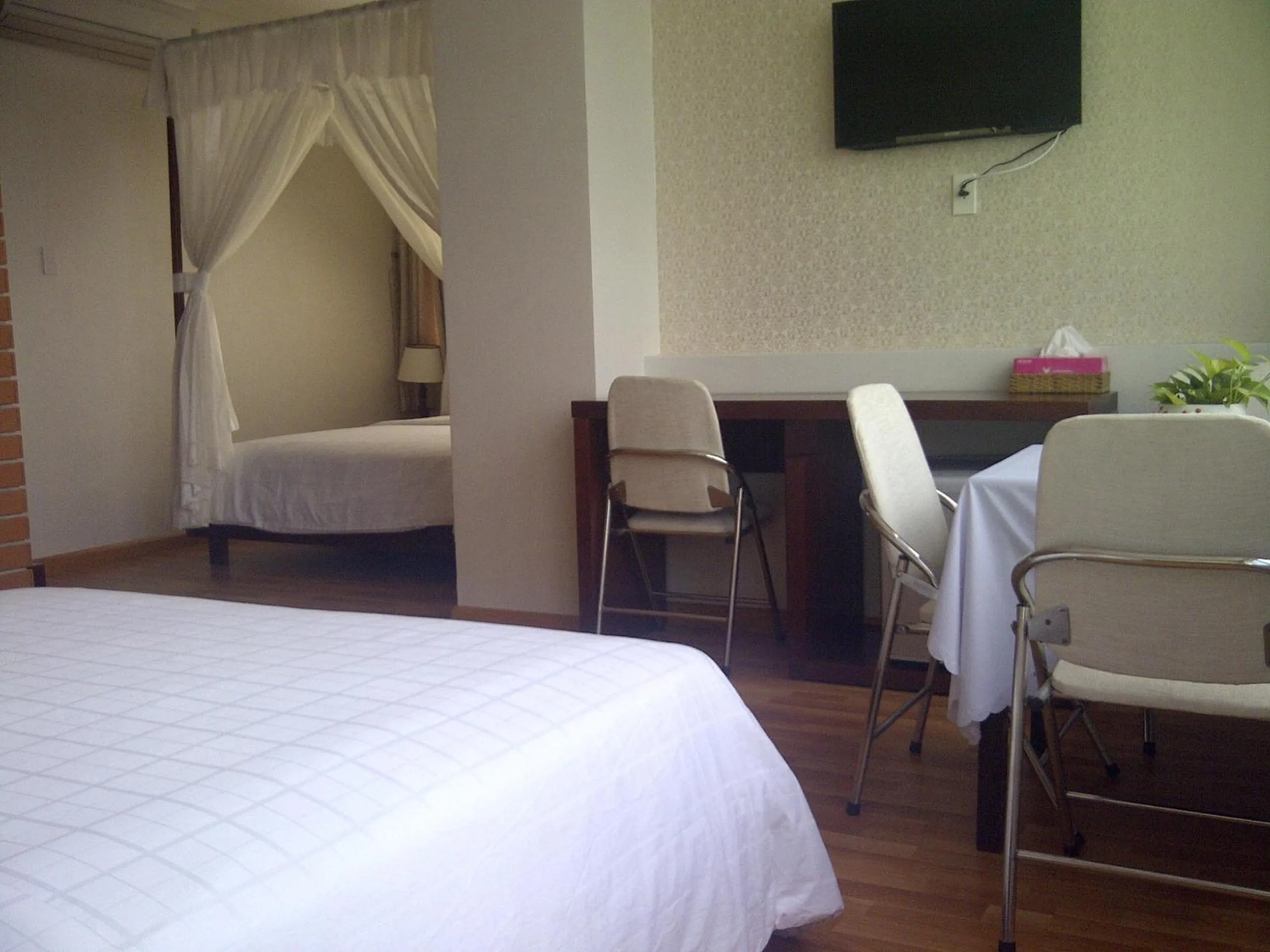 Decorative detail, Bed in Anh Dao Mekong Hotel