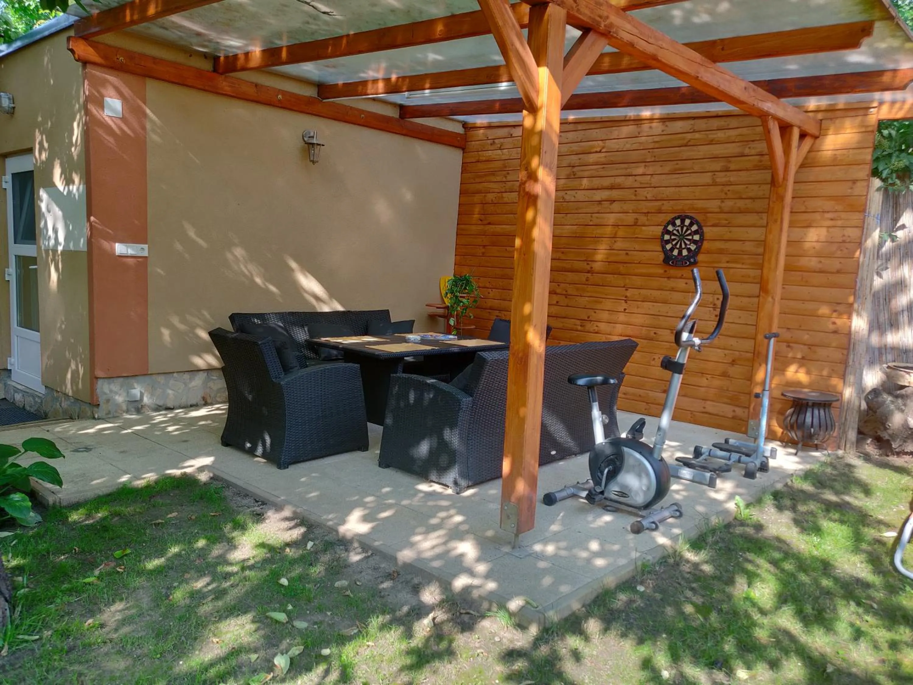 Cseresznyés apartman
