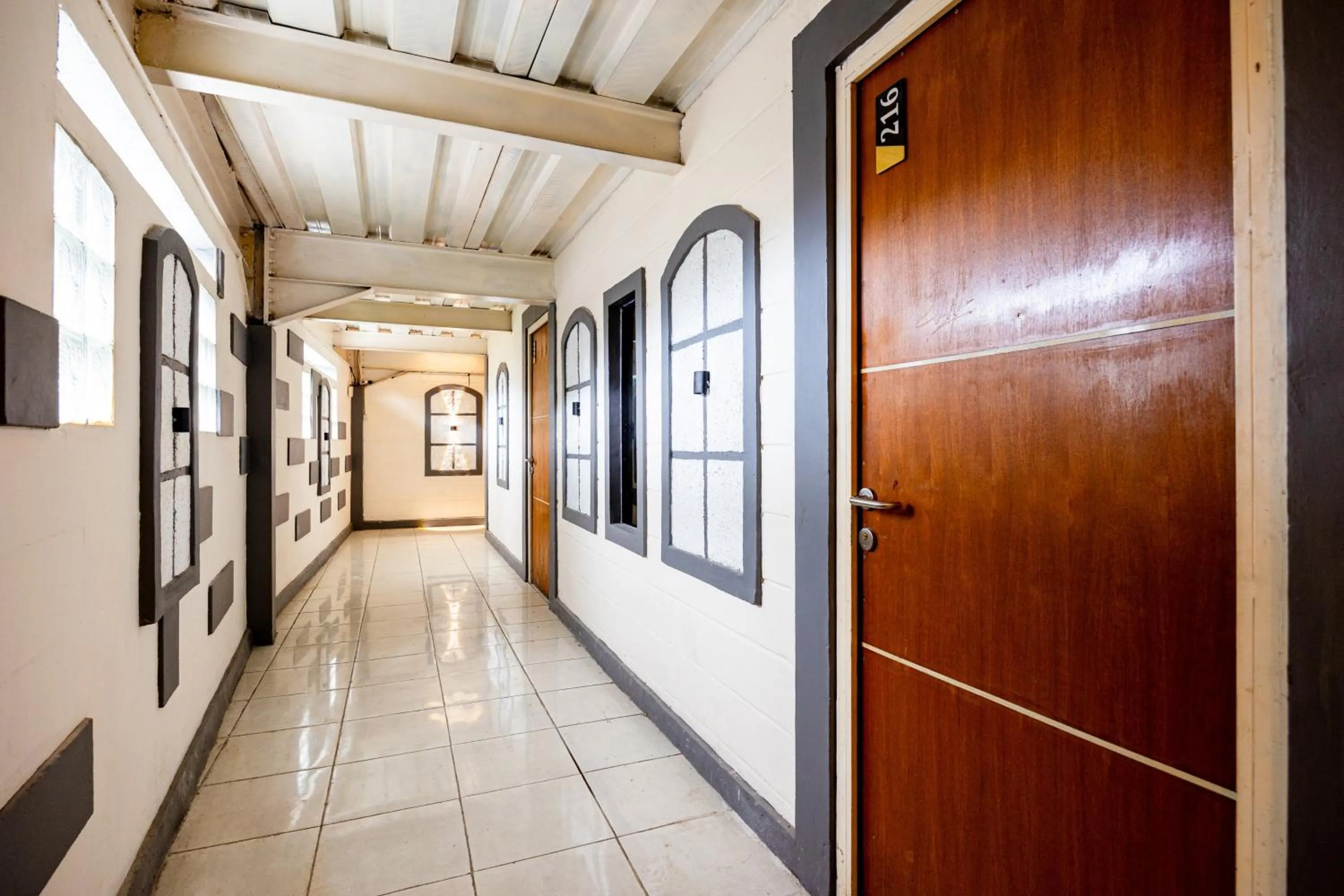 Property building in Simple Hotel Bogor RedPartner