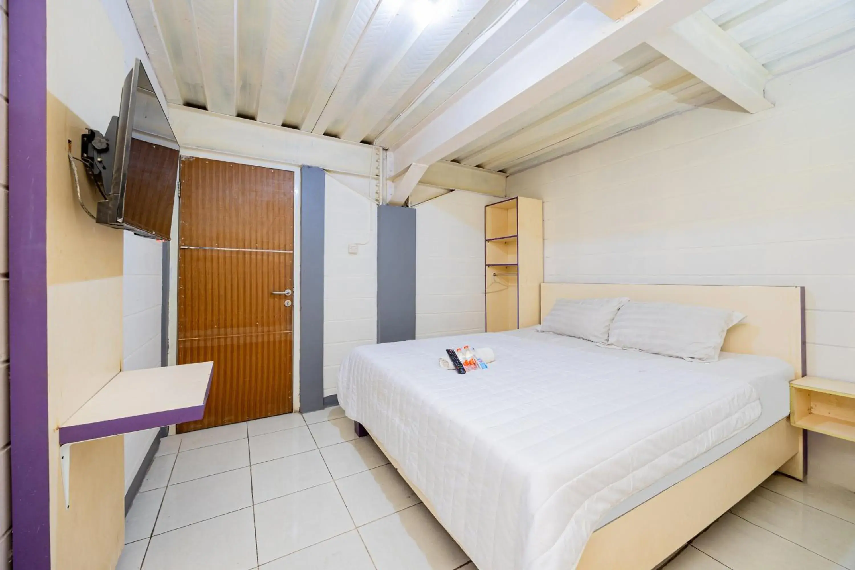 Simple Hotel Bogor RedPartner Simple Hotel Bogor RedPartner