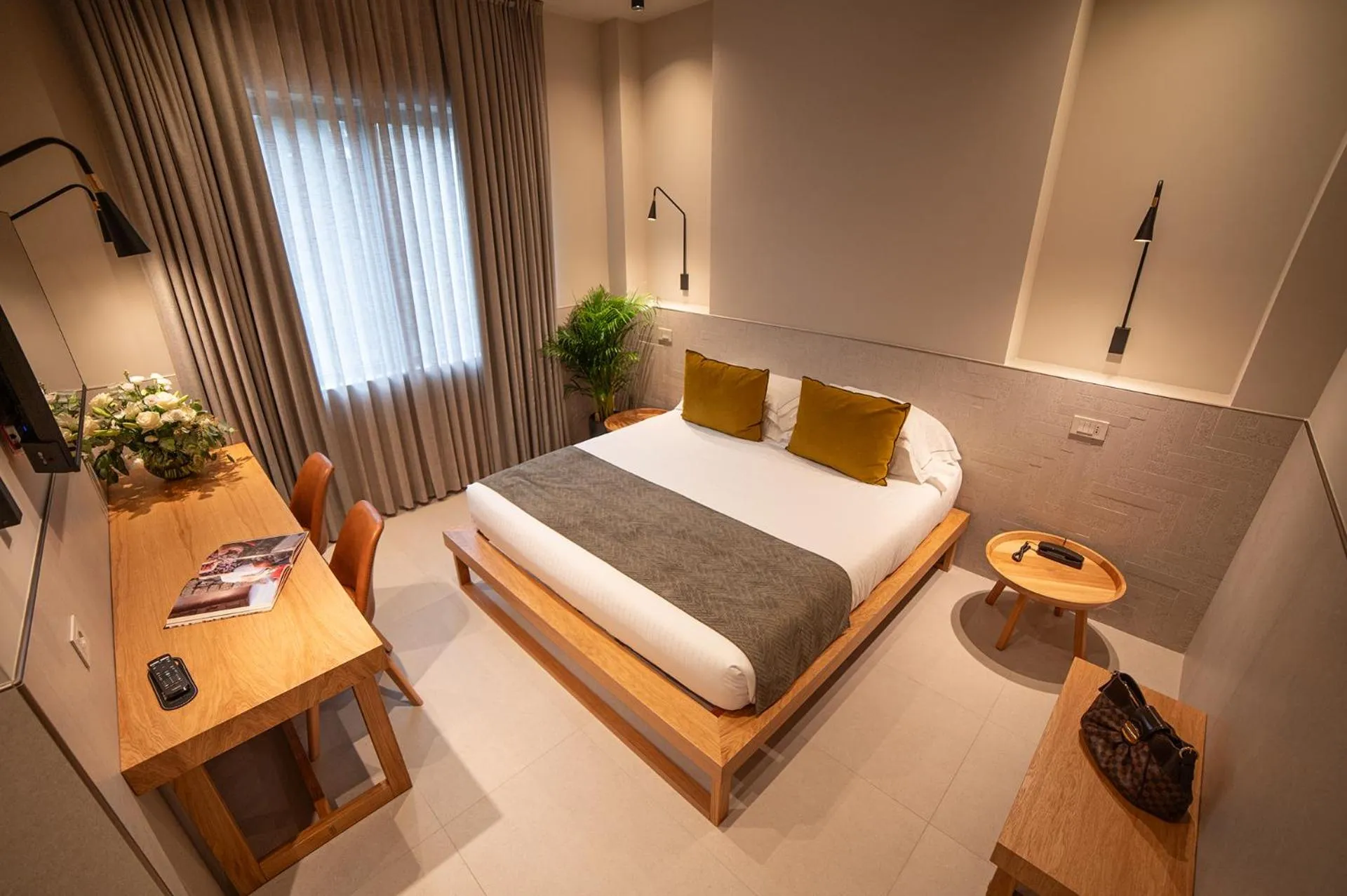 Photo of the whole room, Bed in Hotel Leopardi