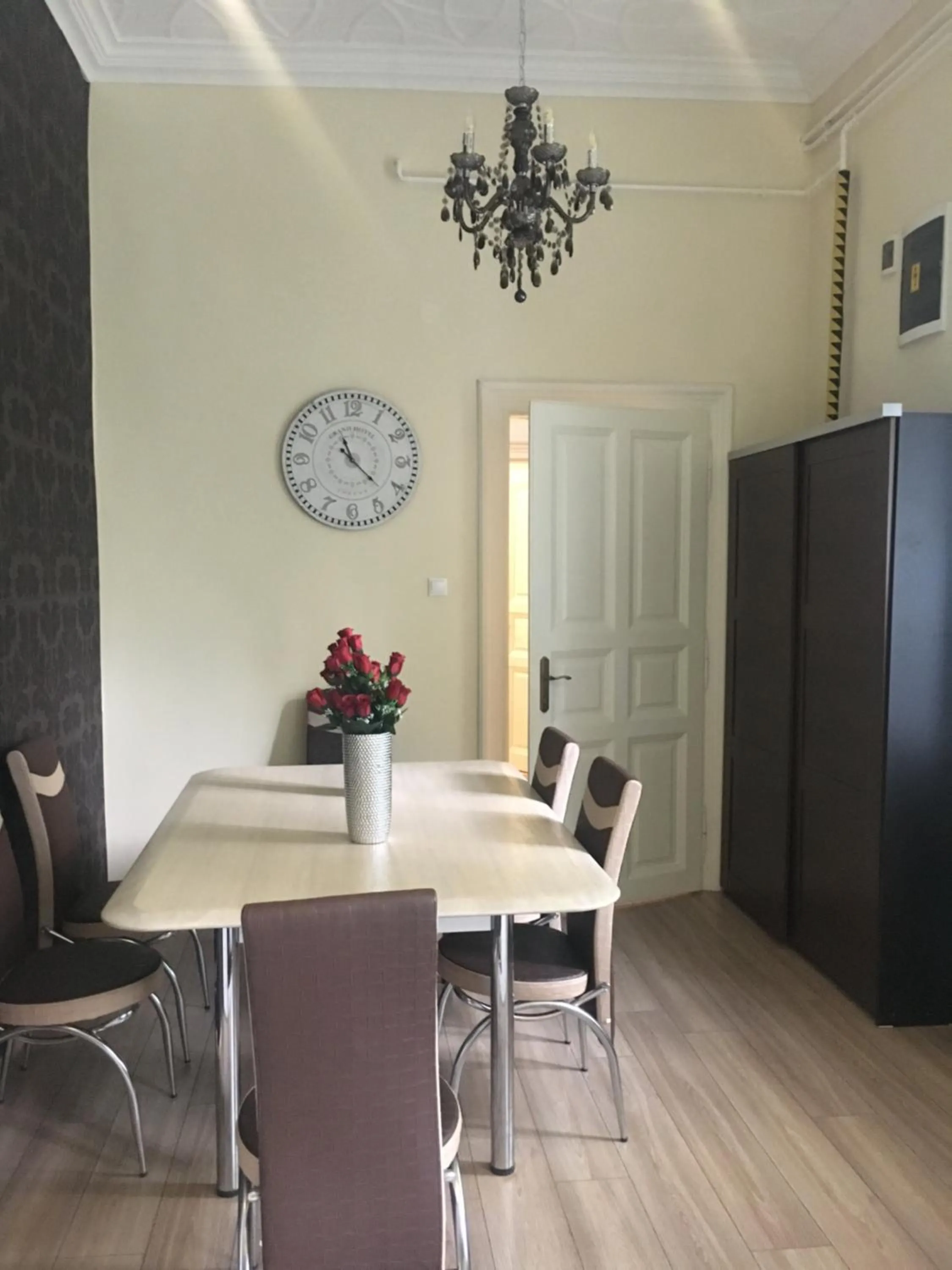 kitchen in Logod Panorama Apartman