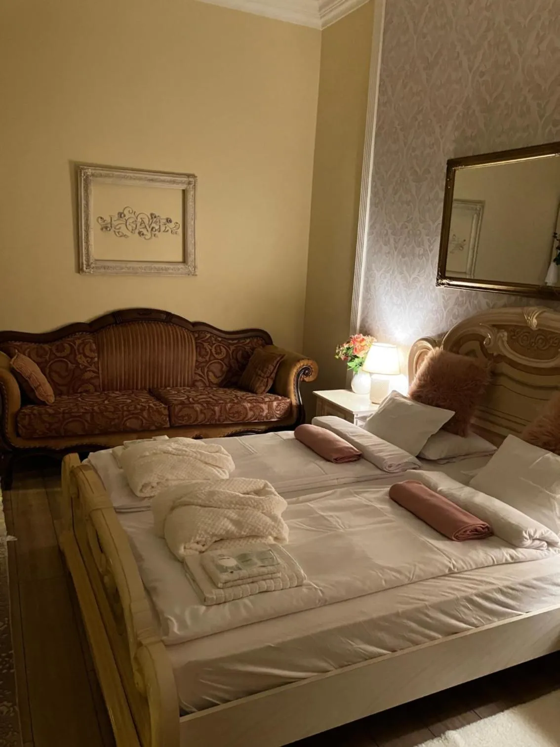 Bed in Logod Panorama Apartman