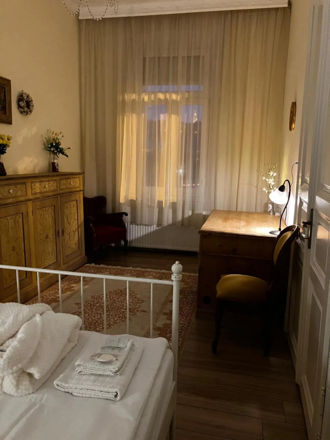 Bed in Logod Panorama Apartman