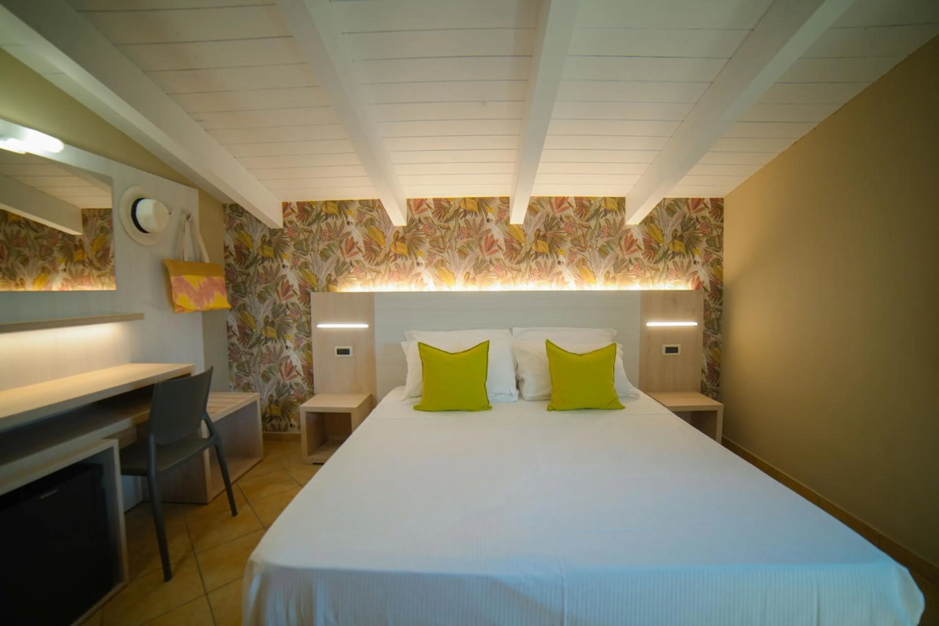 Bed in Hotel Prestige