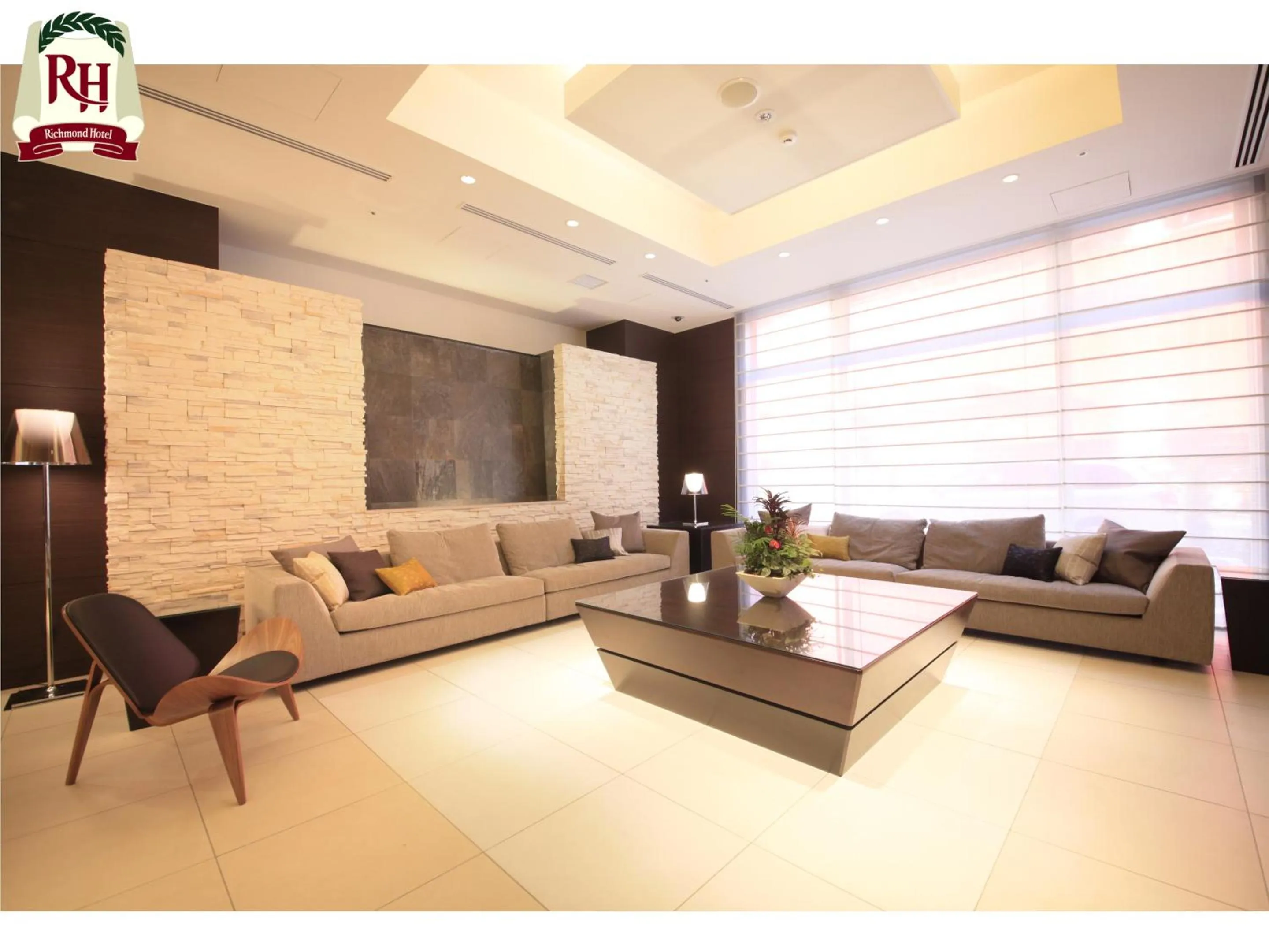 Lobby or reception in Richmond Hotel Namba Daikokucho