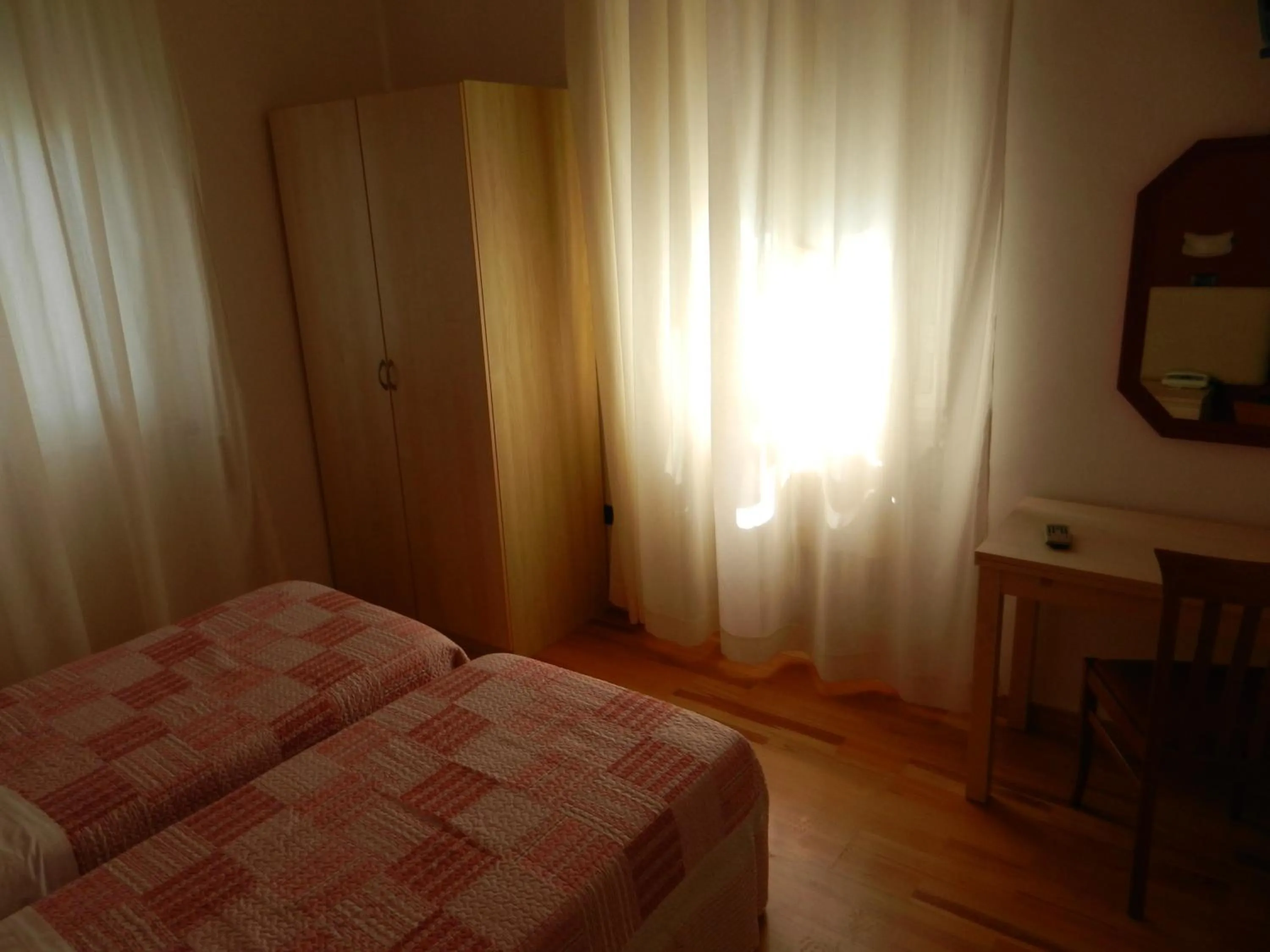 Bedroom, Bed in Hotel Paradiso