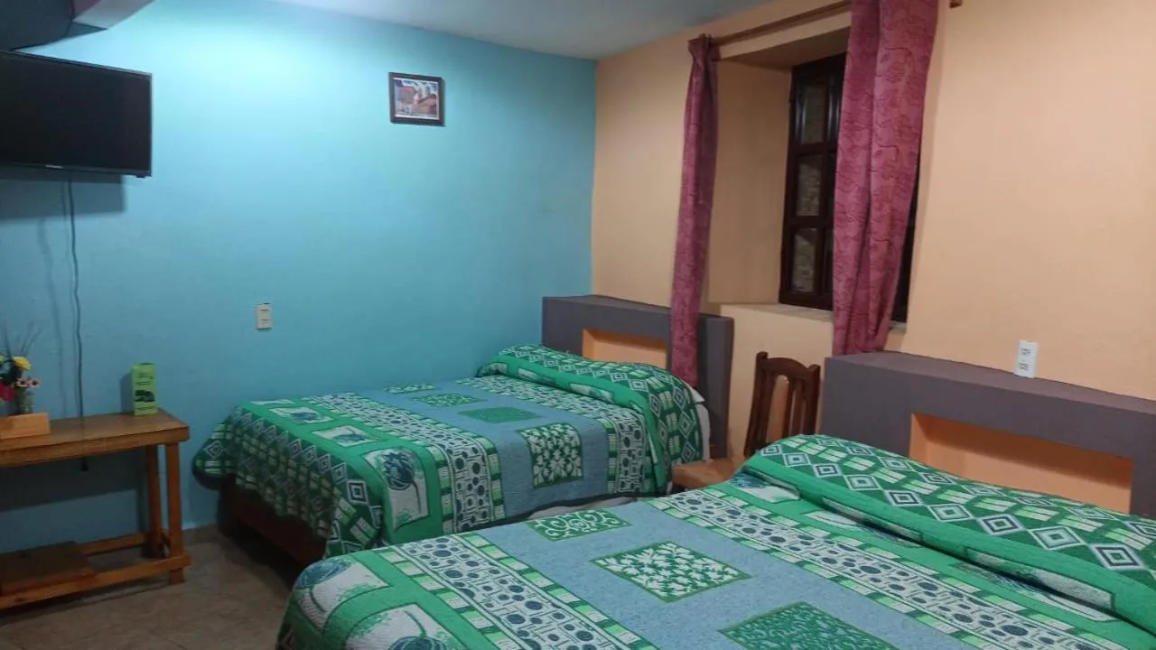 Bedroom, Bed in Hotel California