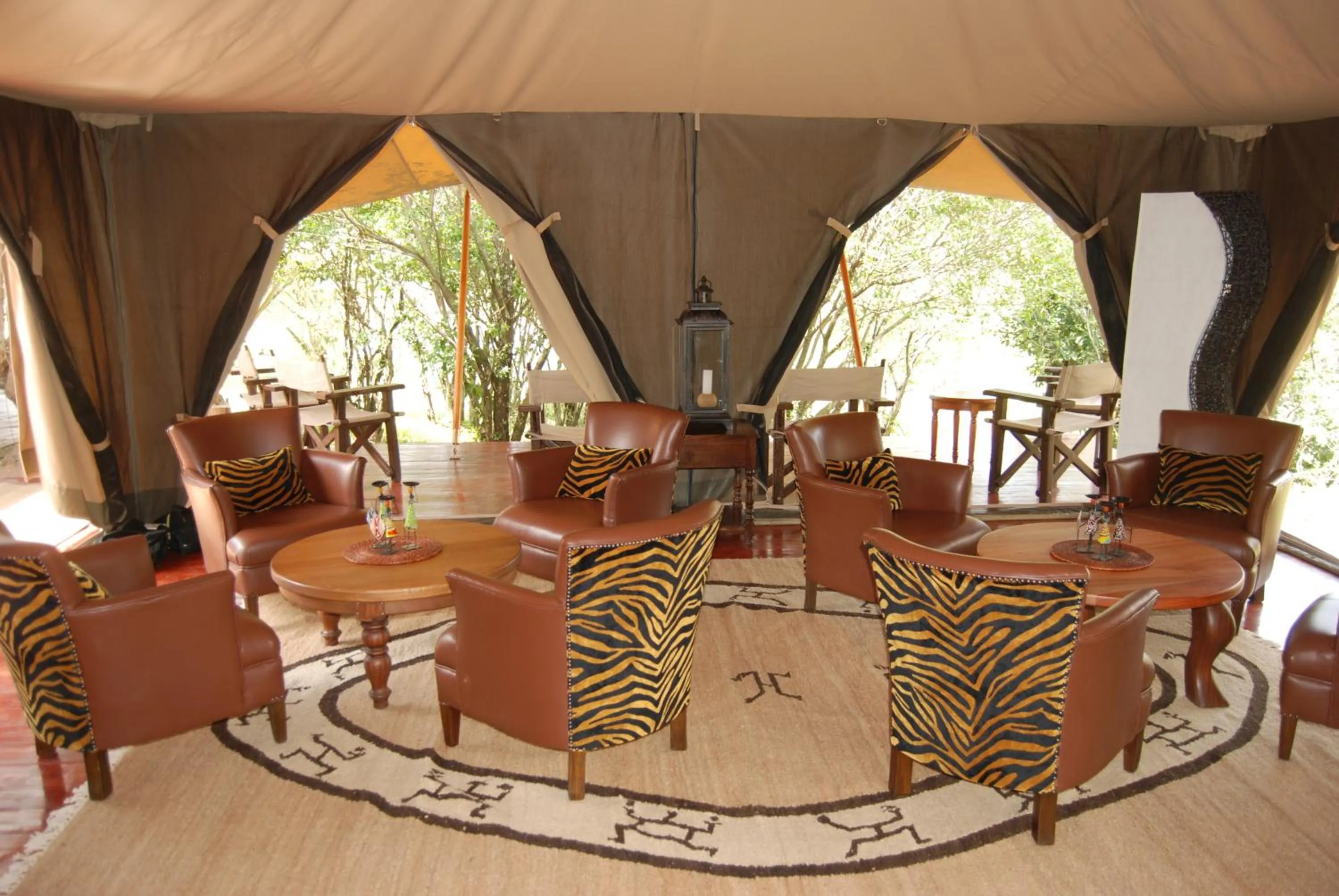 Seating area in Mara Ngenche Safari Camp - Maasai Mara National Reserve