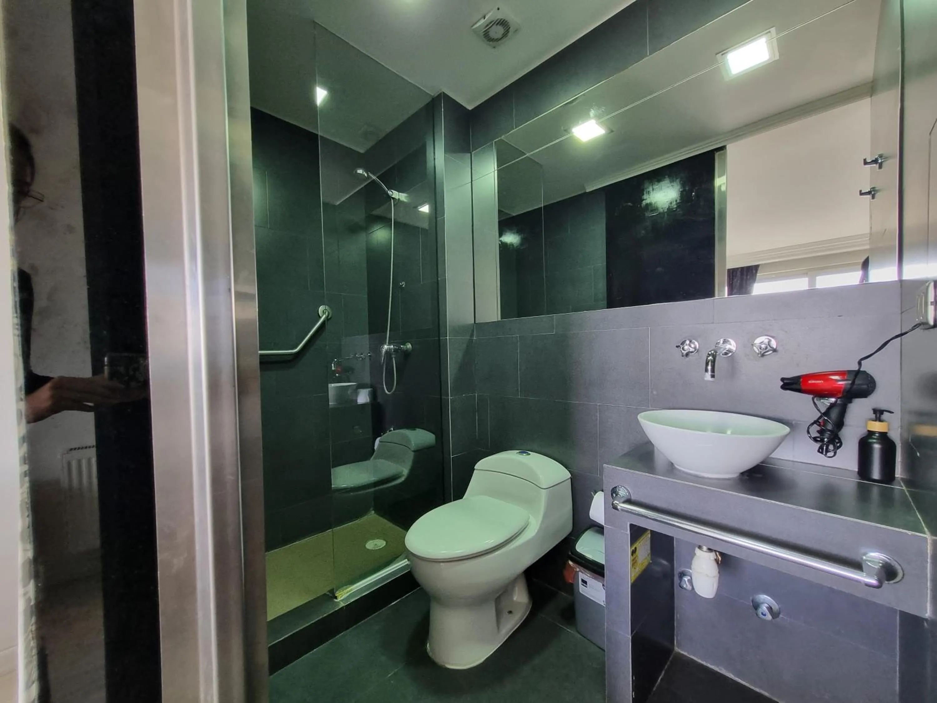 Shower in Winery Hotel Boutique