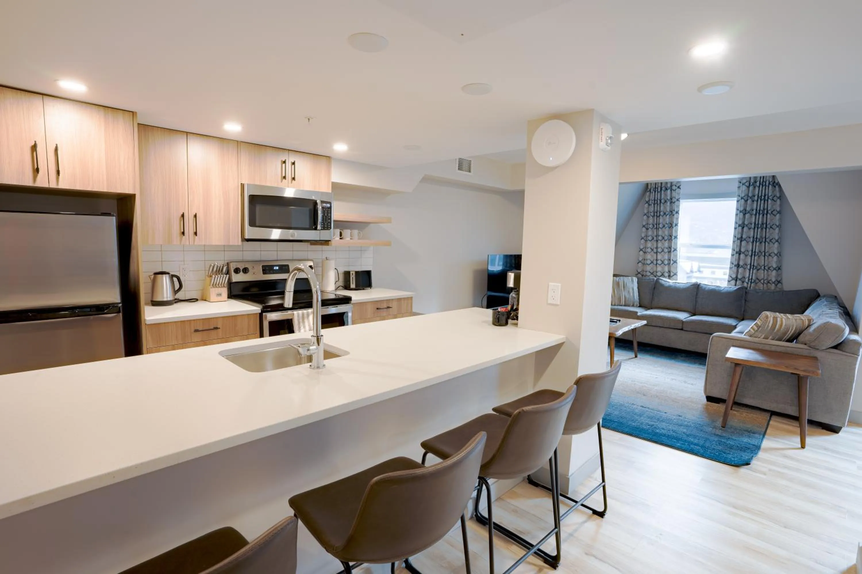 Kitchen or kitchenette in Basecamp Suites Banff