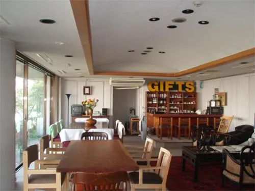 Restaurant/places to eat in Jyonai Hotel