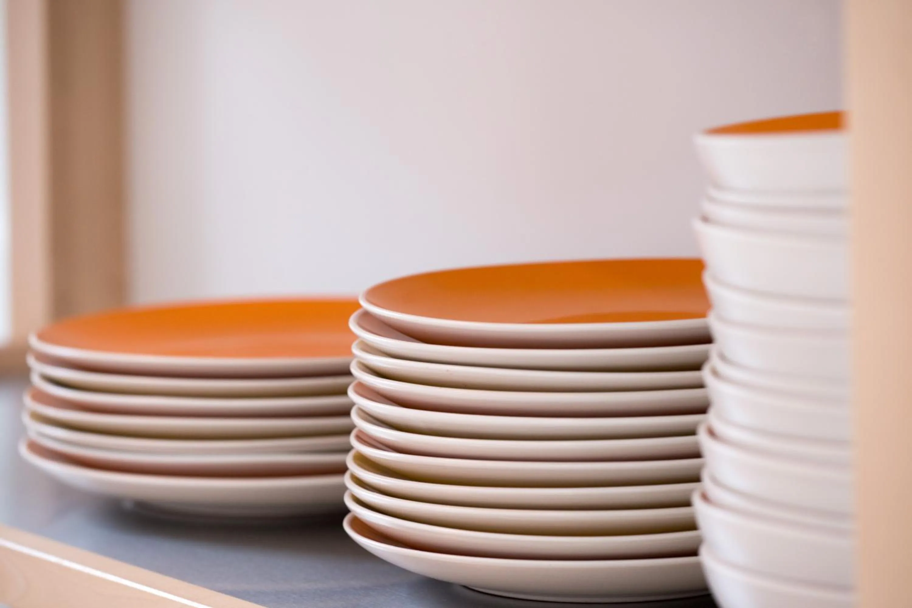 Kitchen or kitchenette in Business Hostel Wiesbaden ONE