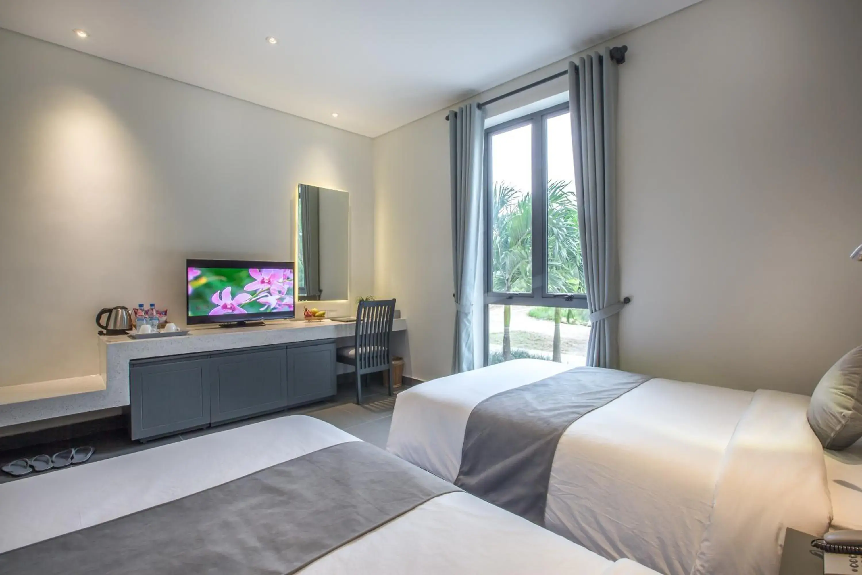 TV and multimedia, Bed in Thanh Tan Hot Springs By Fusion TV and multimedia, Bed in Thanh Tan Hot Springs By Fusion