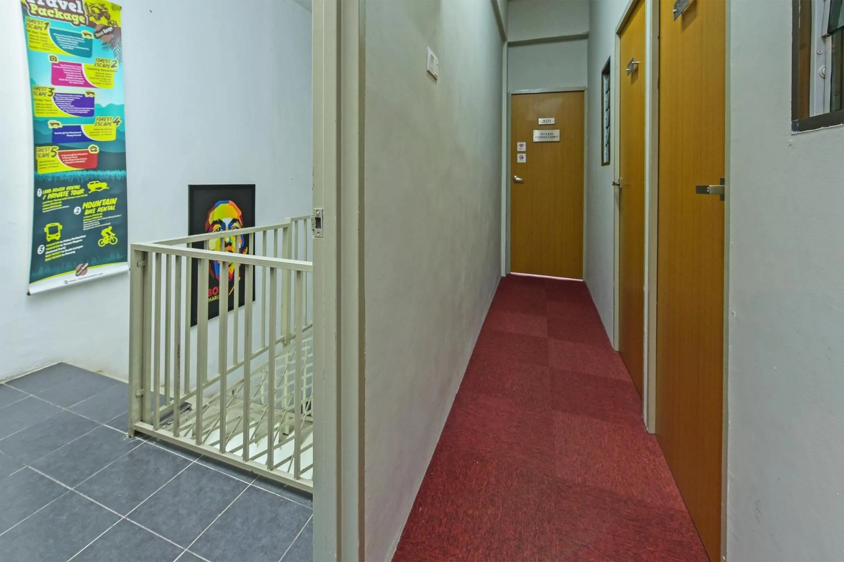 Lobby or reception in Hotel O Bed Station Guest House Dormitory